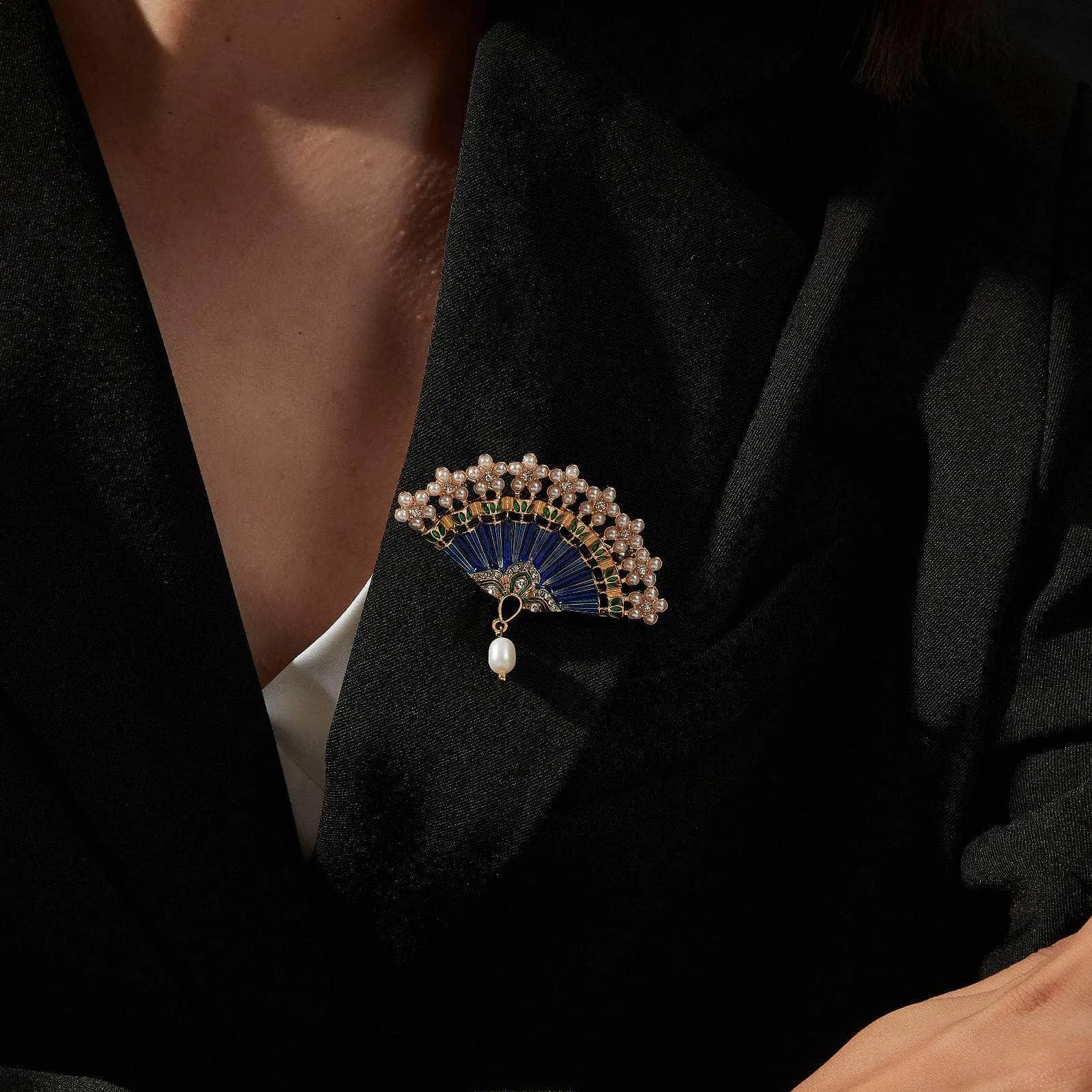 14K Gold Pearl Embellished Crystal Vintage Fan Brooch