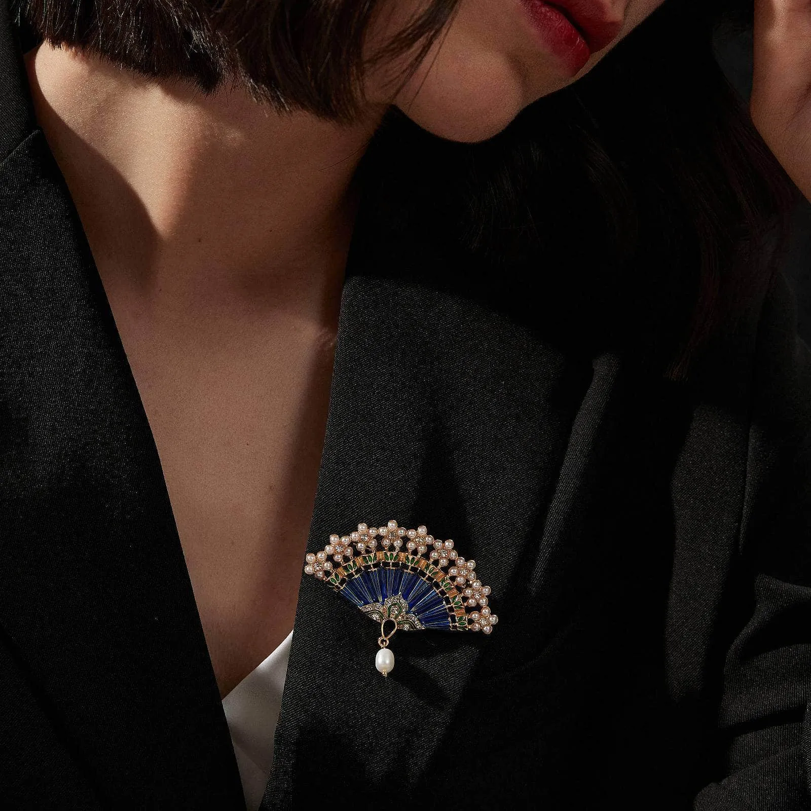 14K Gold Pearl Embellished Crystal Vintage Fan Brooch