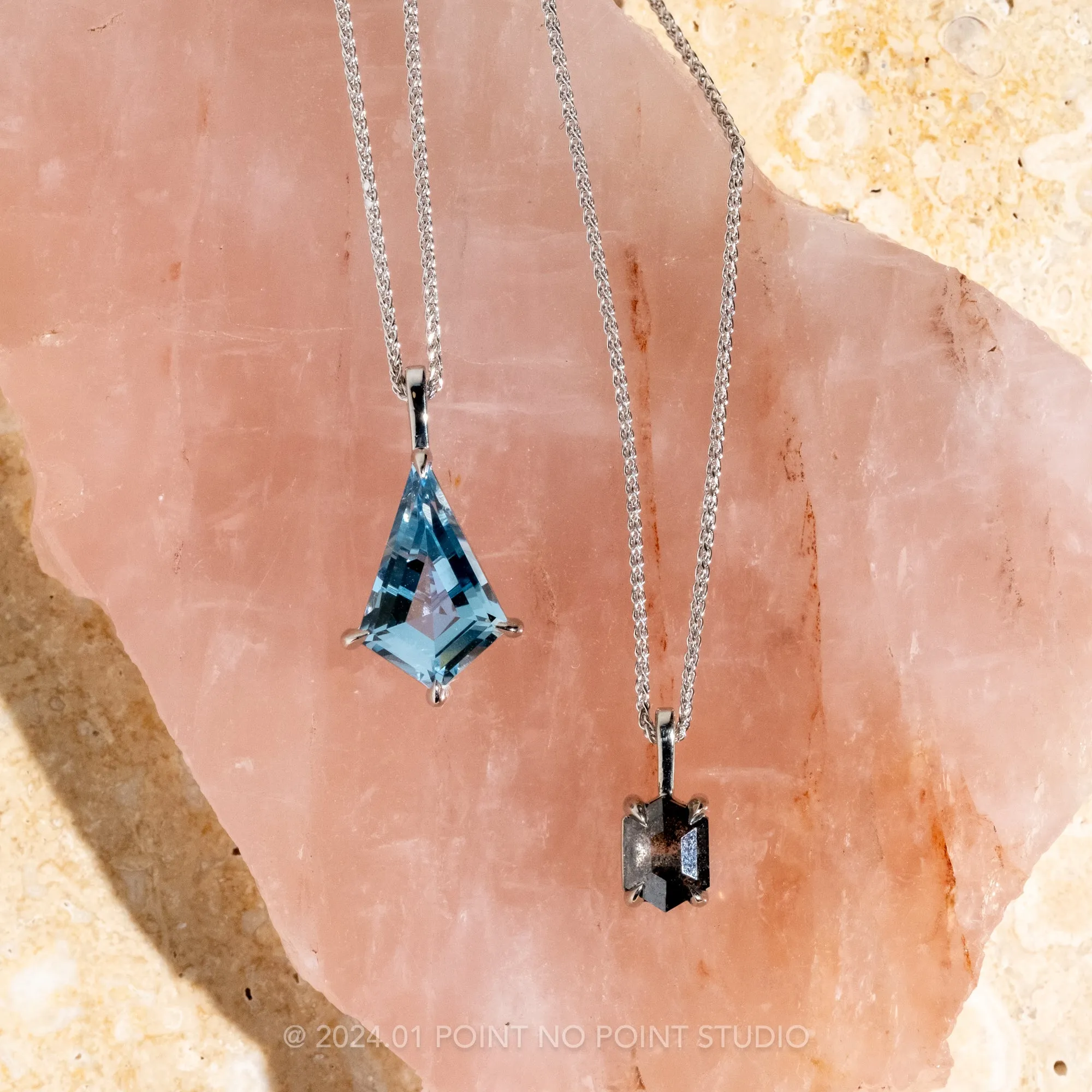 1.88 Carat Kite Aquamarine Necklace, Platinum