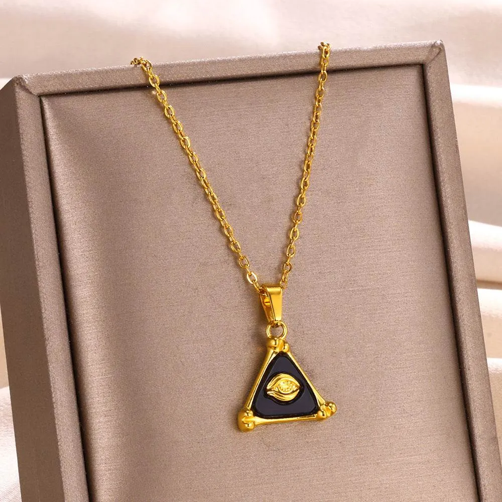 18k External Gaze Gold Necklace