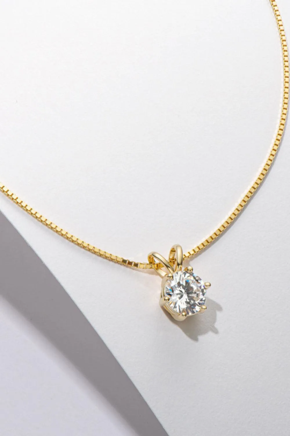 925 Sterling Silver 1 Carat Moissanite Pendant Necklace
