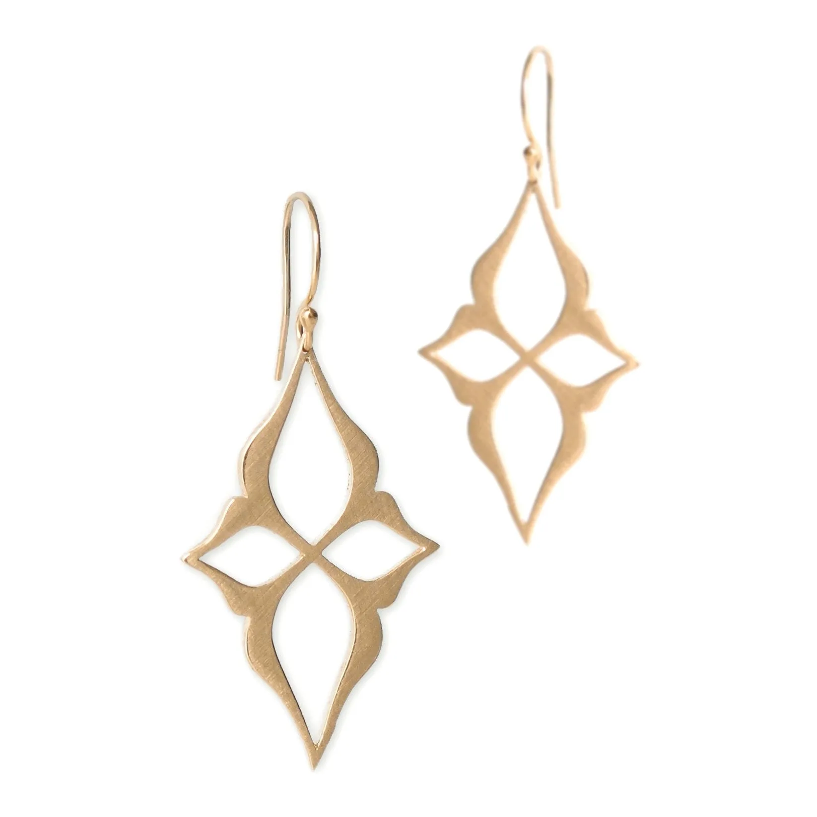 arabesque star earrings