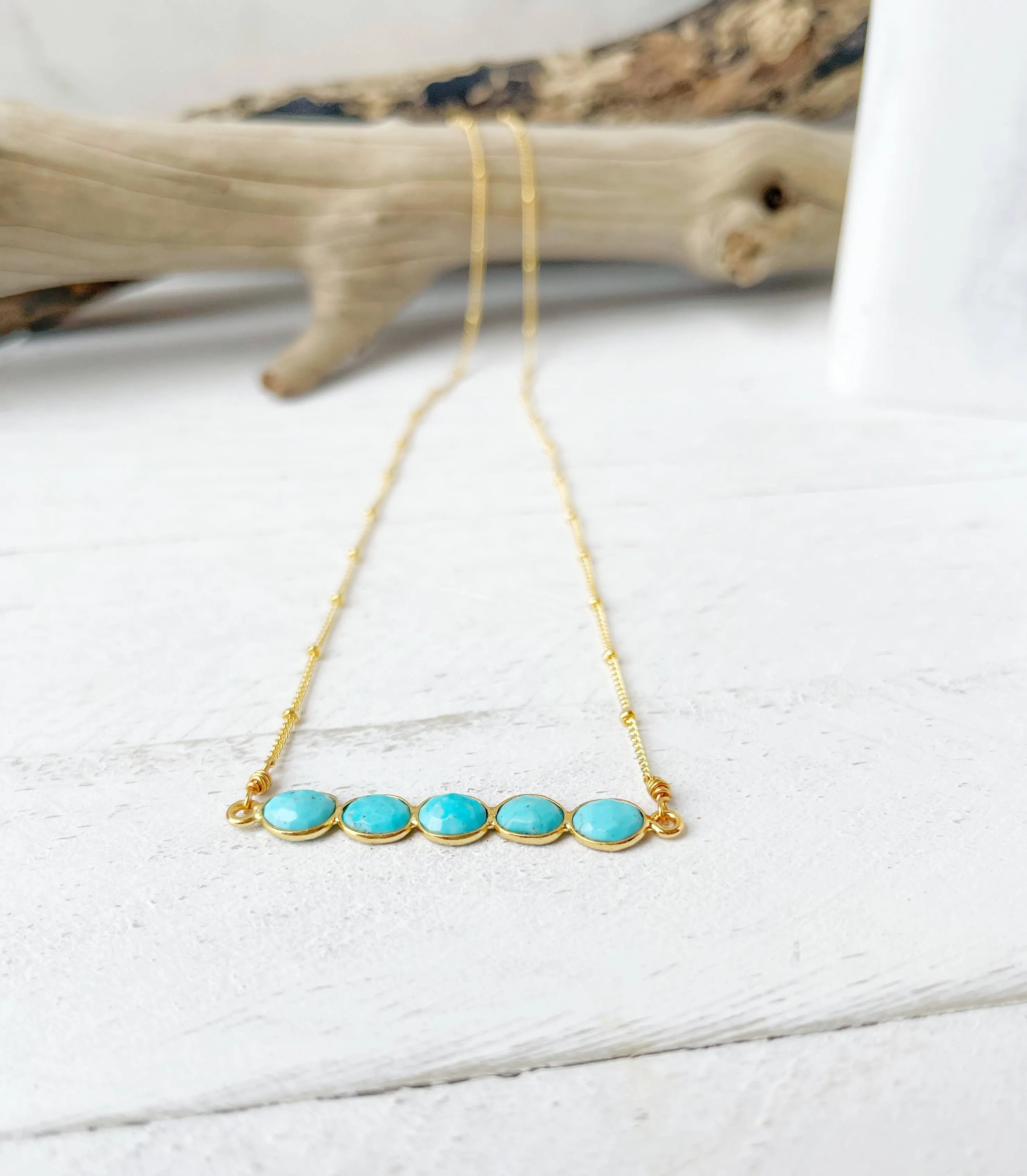 Arizona Turquoise Gemstone Necklace