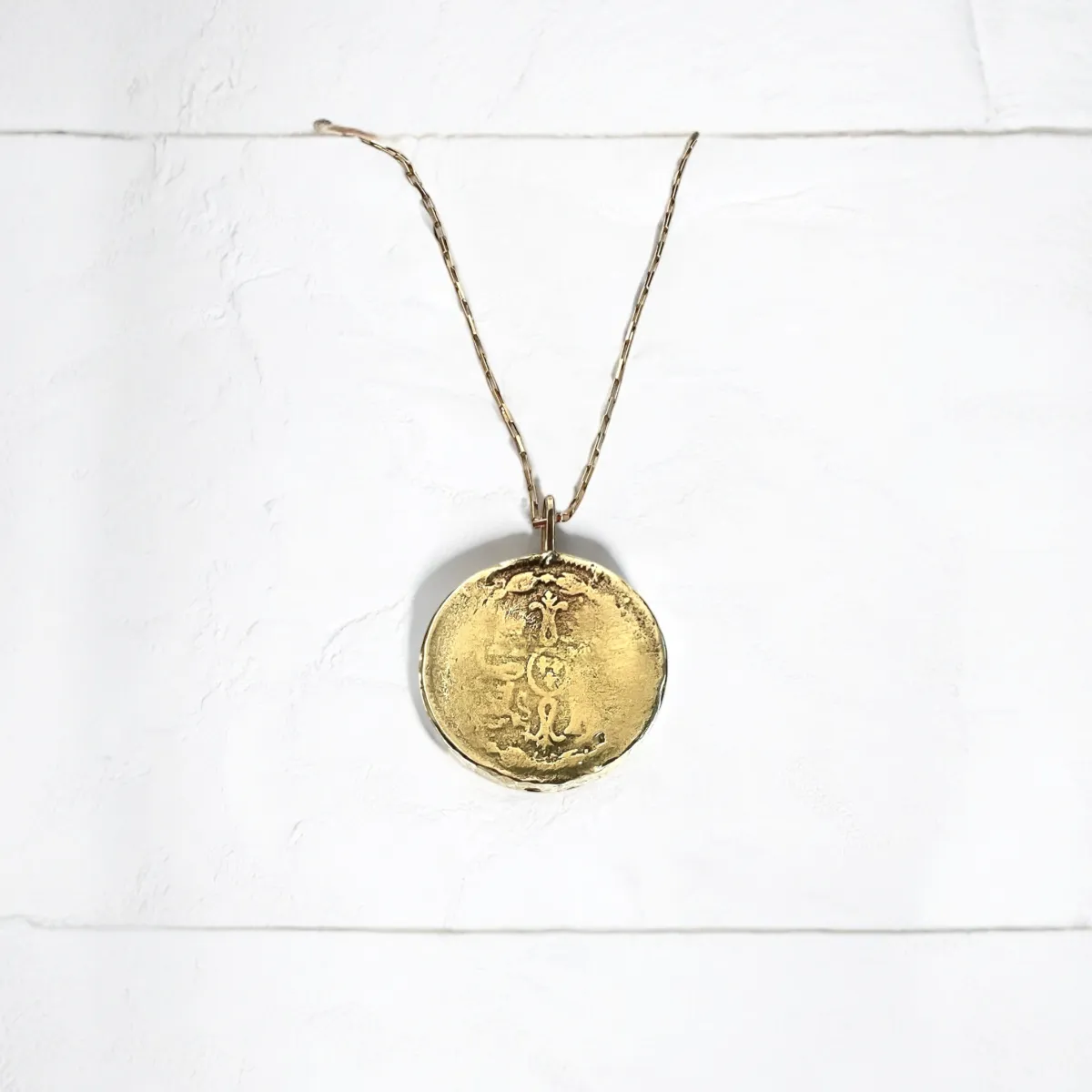 Arroyo Medallion