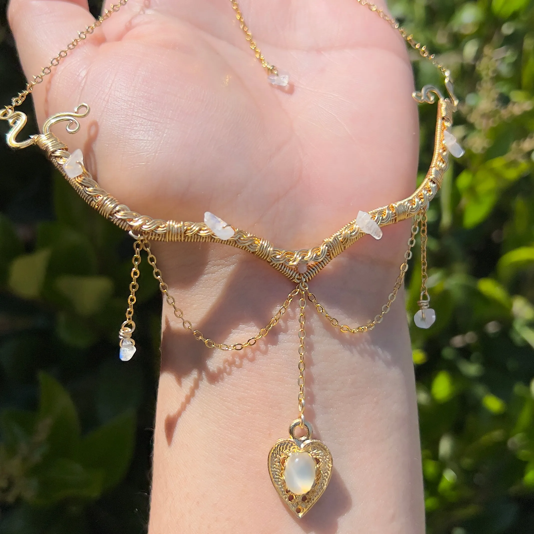 Astraea in Moonstone ✵