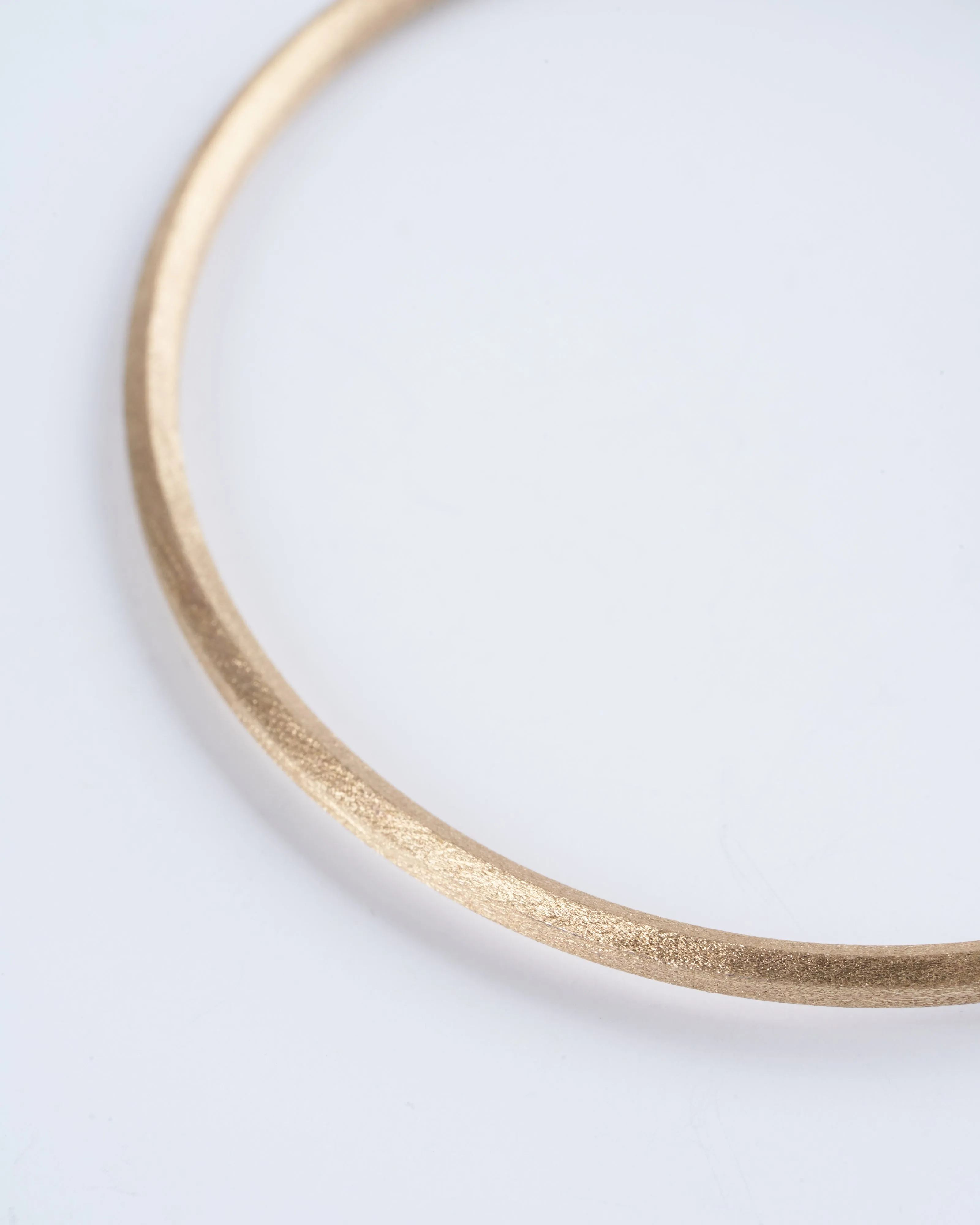 baby locket twist - 9k gold