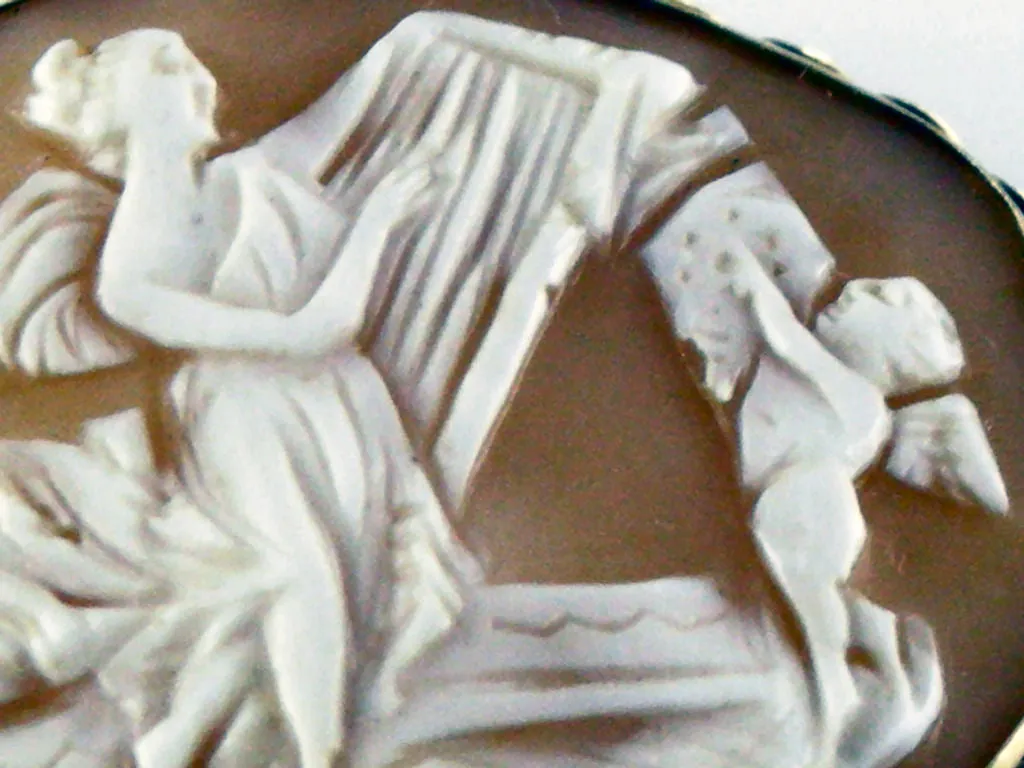 Beautiful Vintage Carved Shell Cameo Pin – Harpist & Cherub – 14k