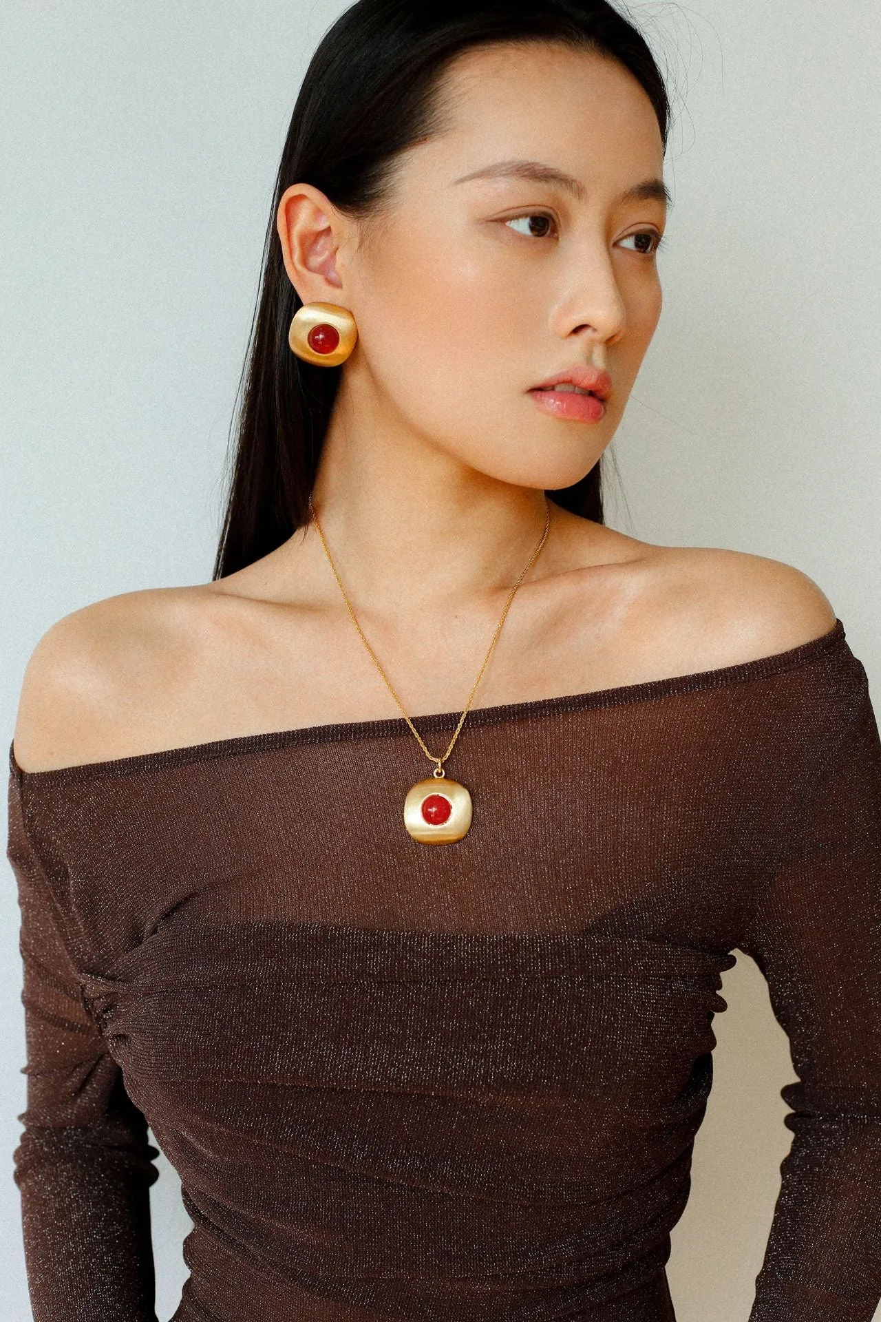 Brushed Geometric Pendant Agate Earrings
