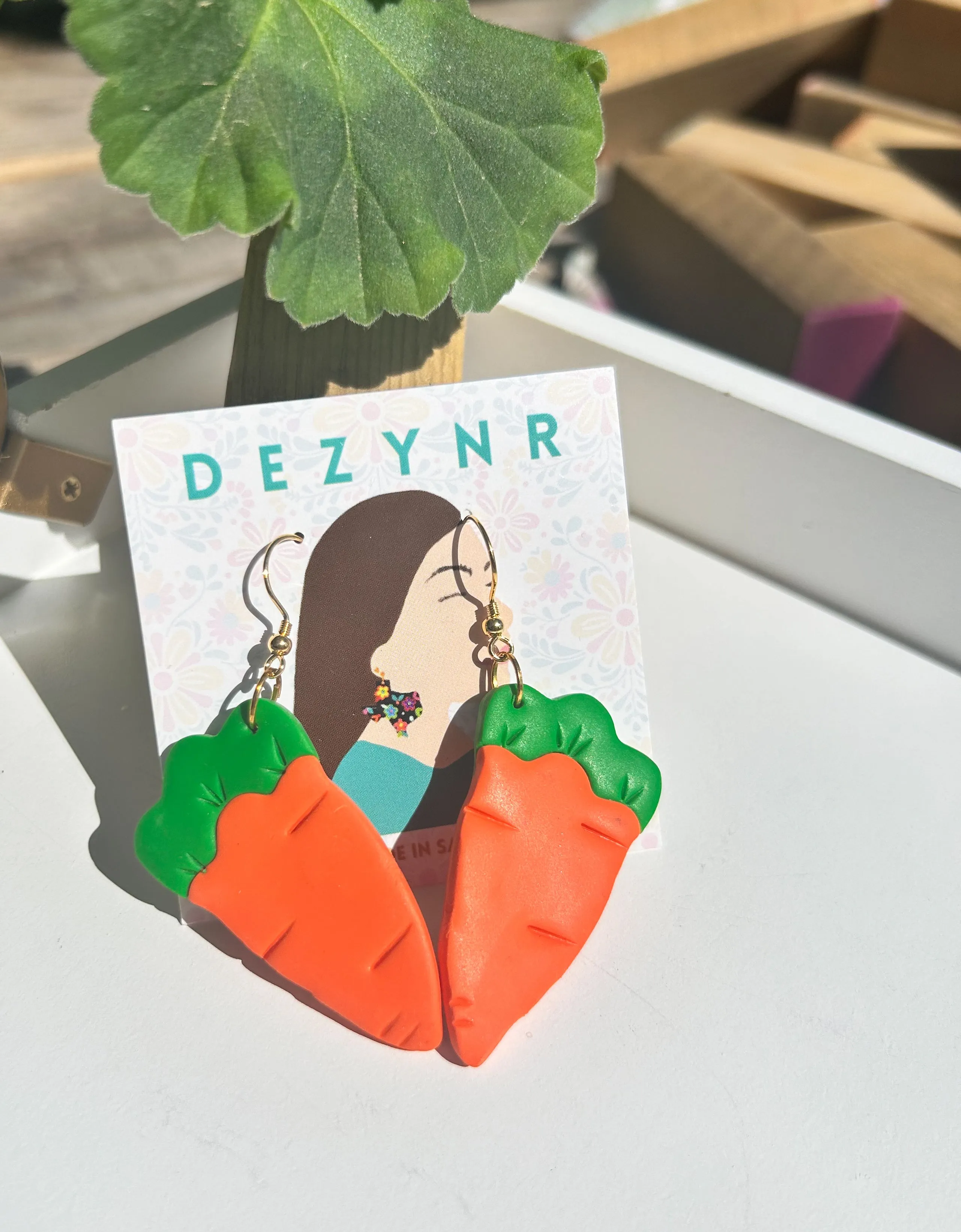 Carrot Dangles