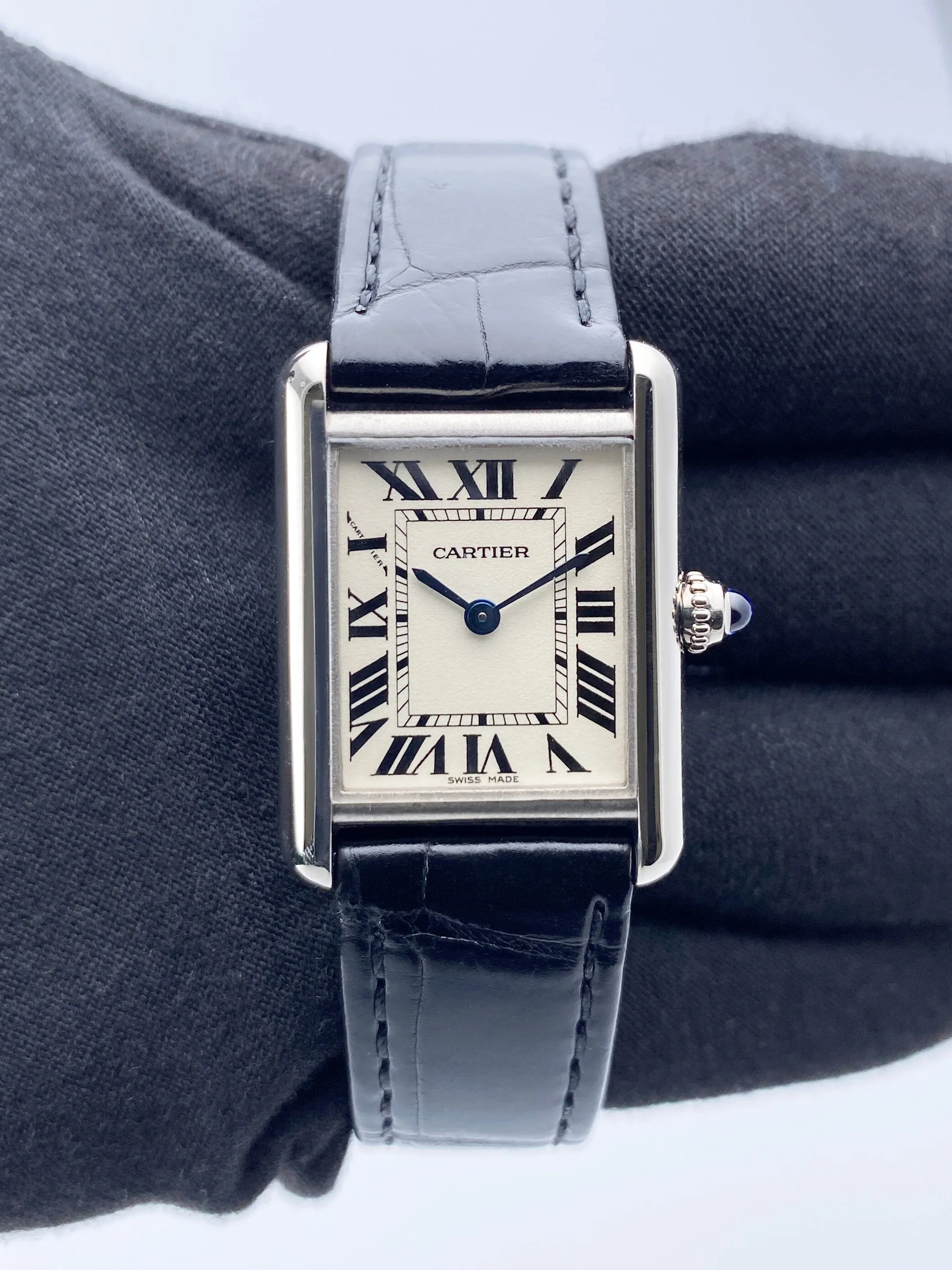 Cartier Tank Louis W1541056 18K White Gold Ladies Watch