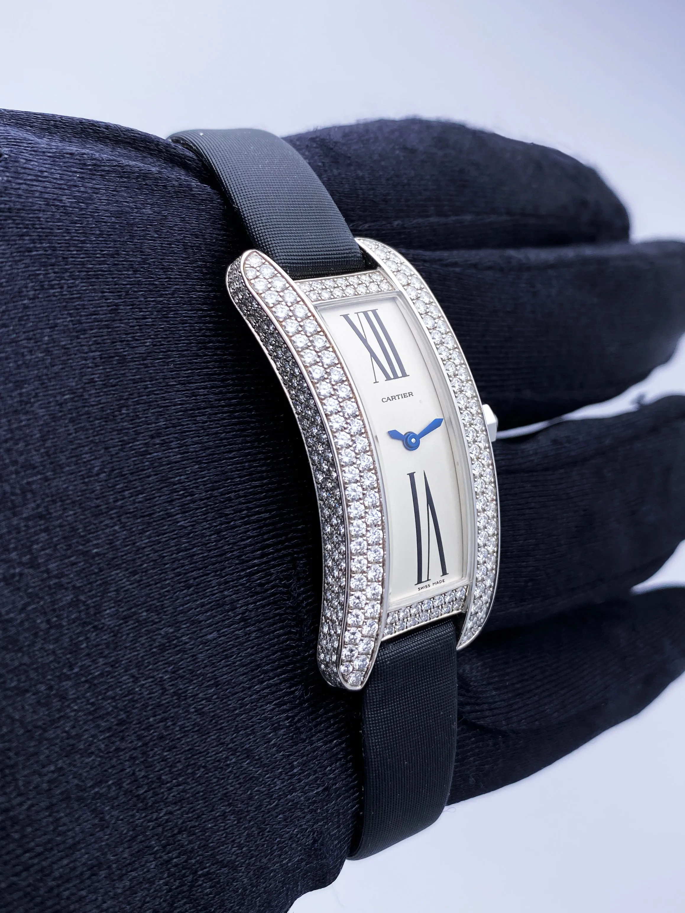 Cartier Tank S Americaine 2625 18K White Gold Diamond Ladies Watch