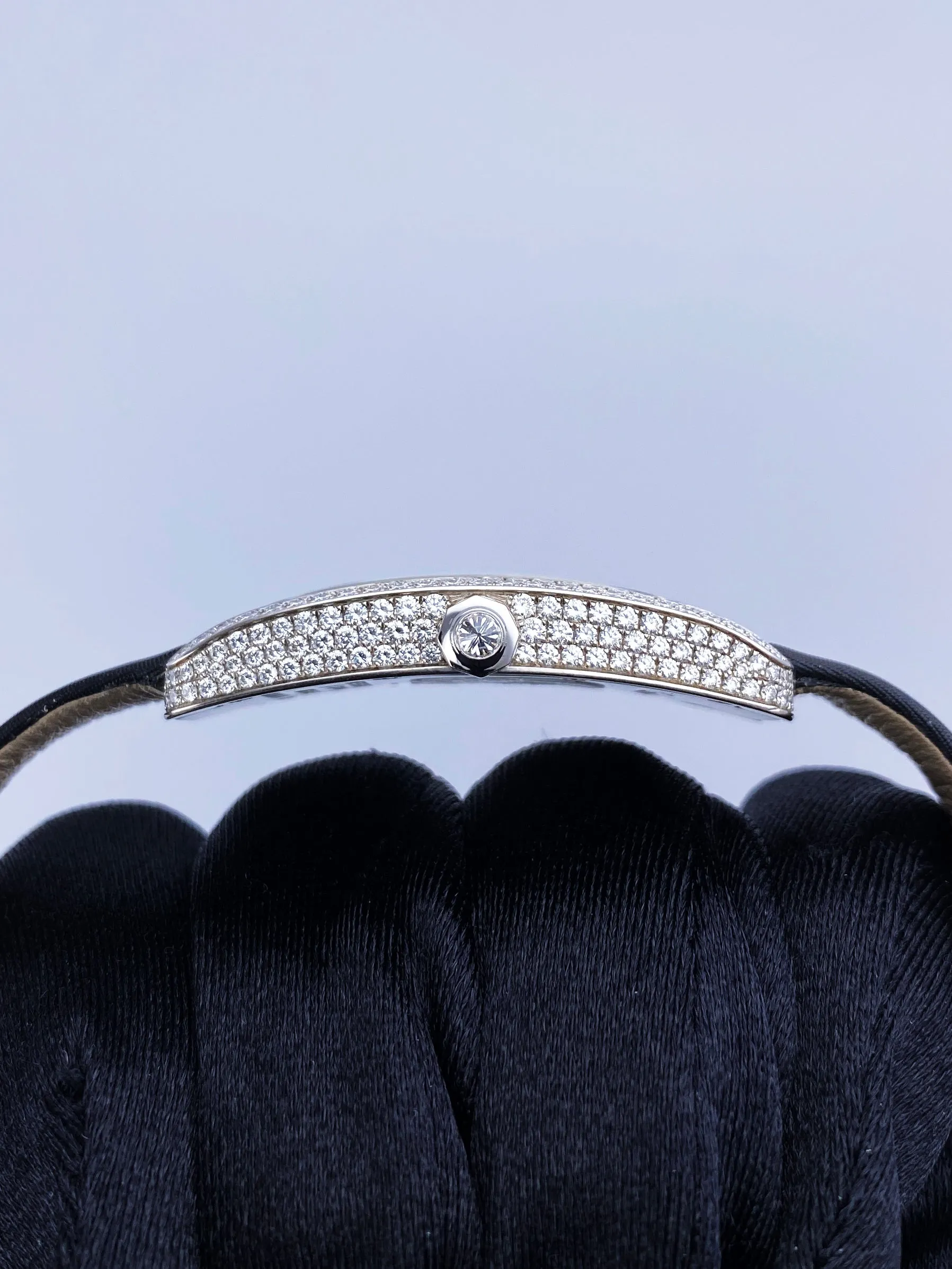Cartier Tank S Americaine 2625 18K White Gold Diamond Ladies Watch