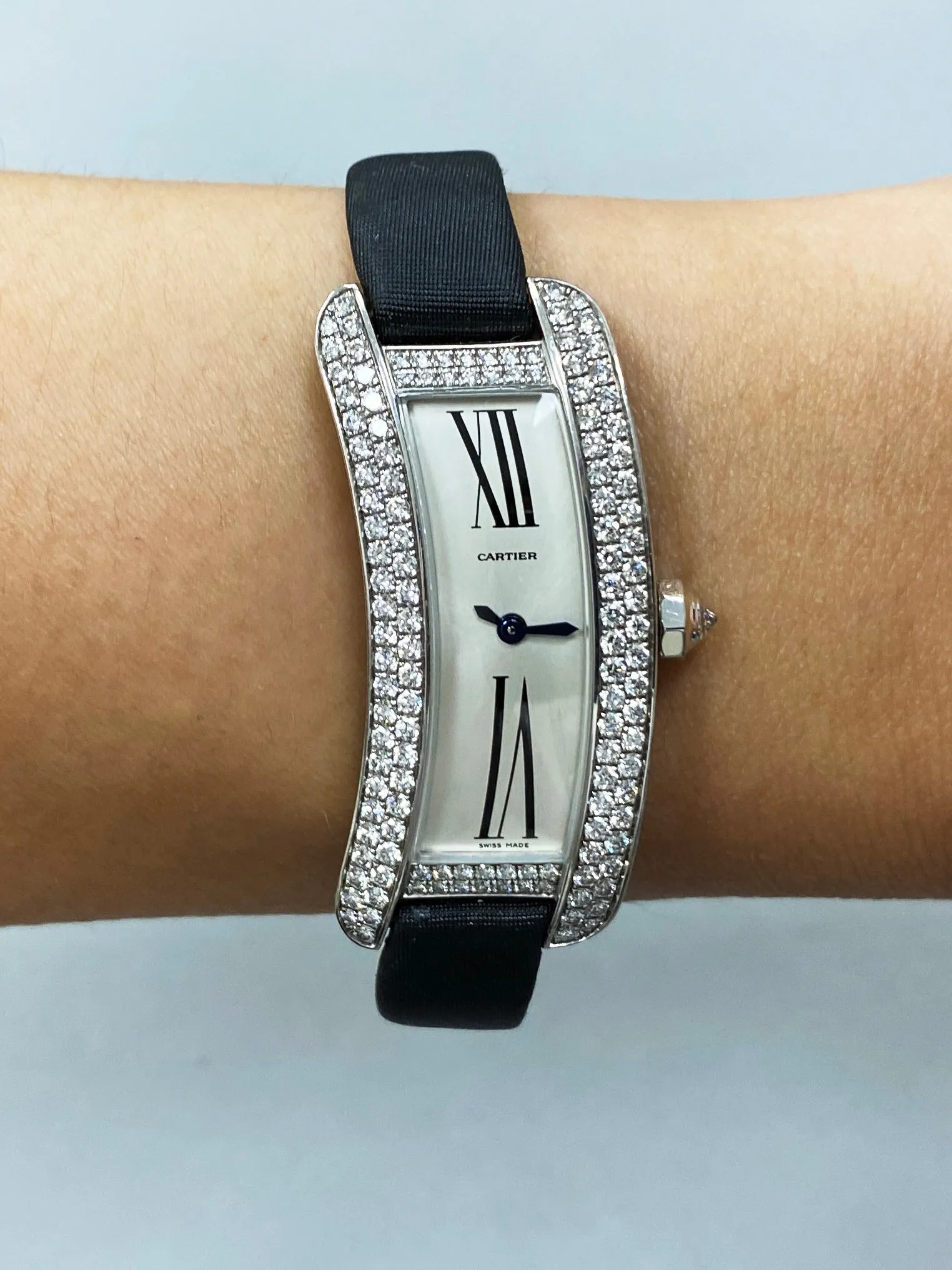 Cartier Tank S Americaine 2625 18K White Gold Diamond Ladies Watch