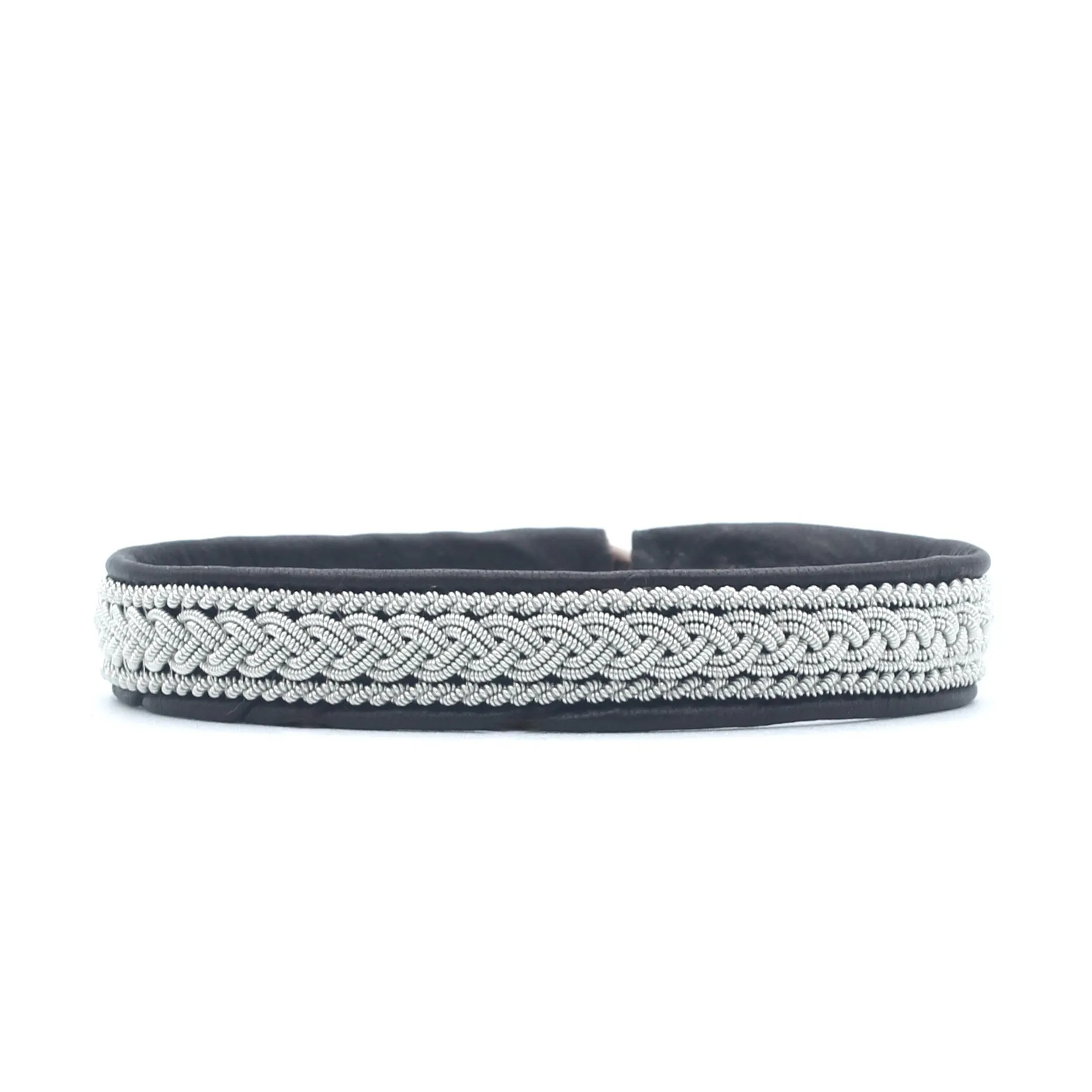 Corfu in Black 7 1/4"