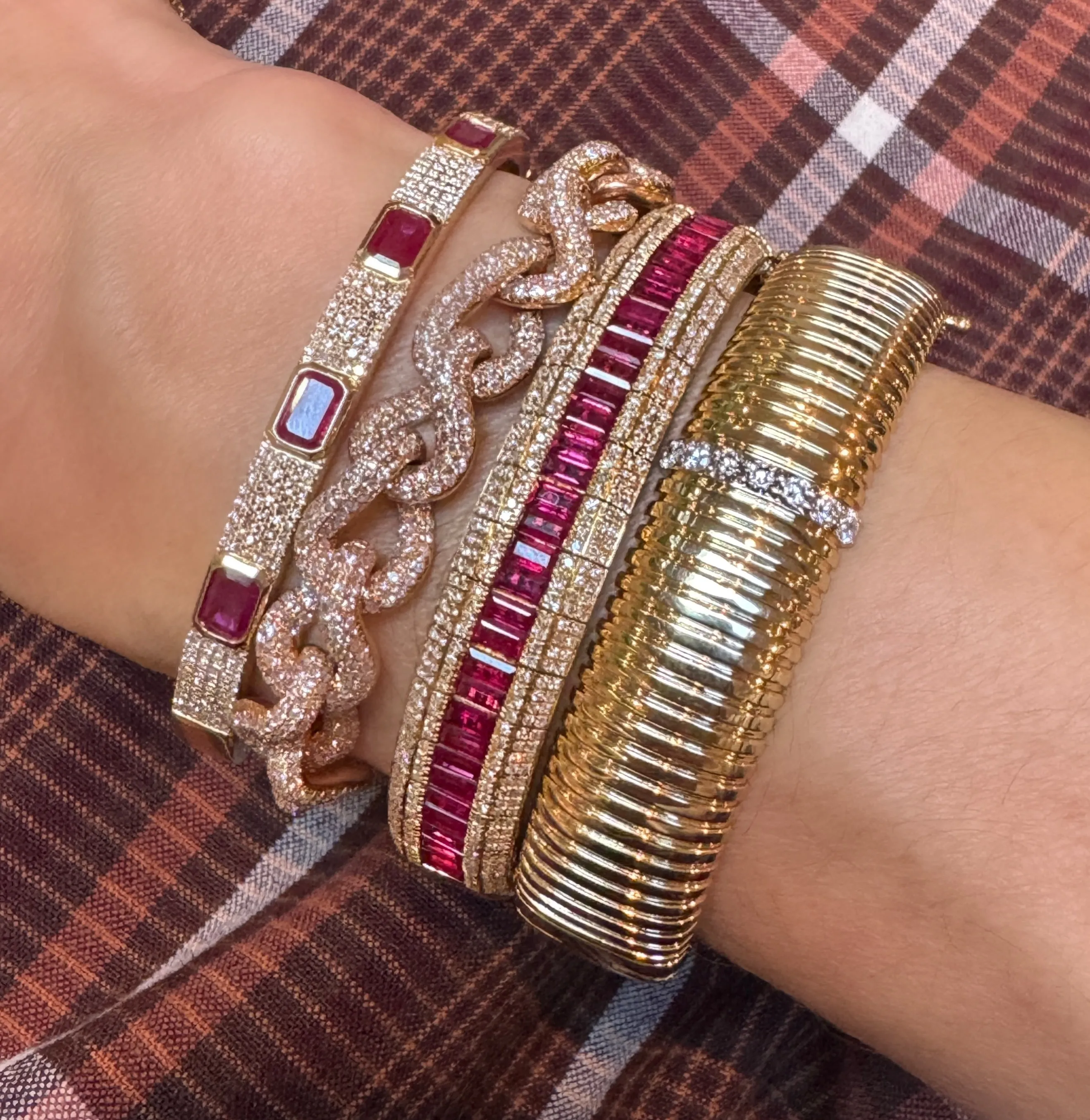Diamond Pave Infinity Link Bracelet