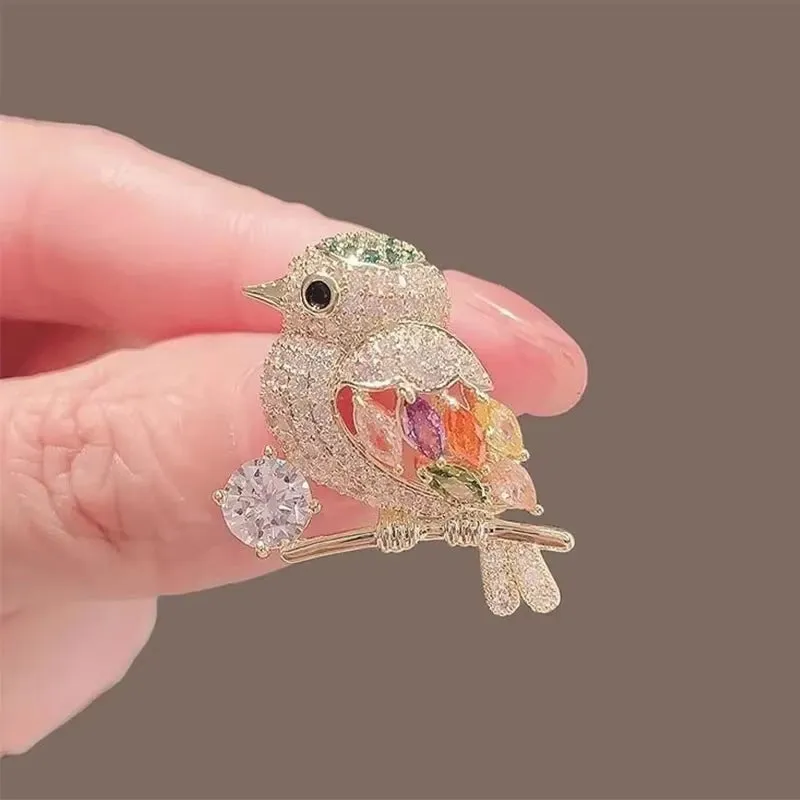 Exquisite Purple Lavender Brooch Women'S Brooches Crystal Rhinestone Bouquet Pins Clothing Coat Luxury Jewelry Girl Gift