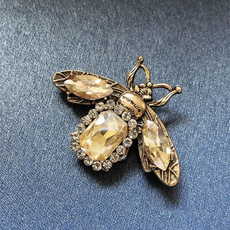 Fashion Women Enamel Bee Brooch Pin Vintage Metal Insect Creative Jewelry Accessories Drop Oil Broooches Pins Badges For Lady