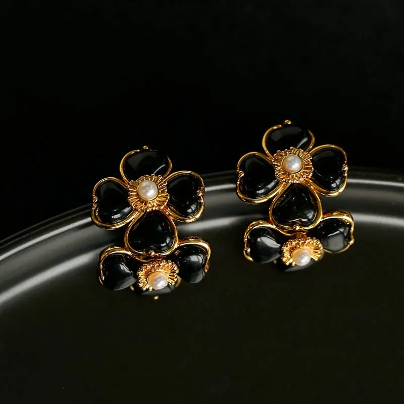 Four-leaf Clover Black Agate Double Flower Earrings