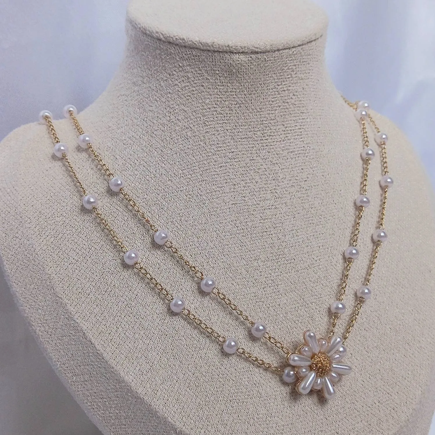 Gold Faux Pearl Flower Choker Necklace - Gold Choker Necklaces In The UK,Flower Necklaces,Gold Necklaces In The UK,Gold Jewellery In The UK