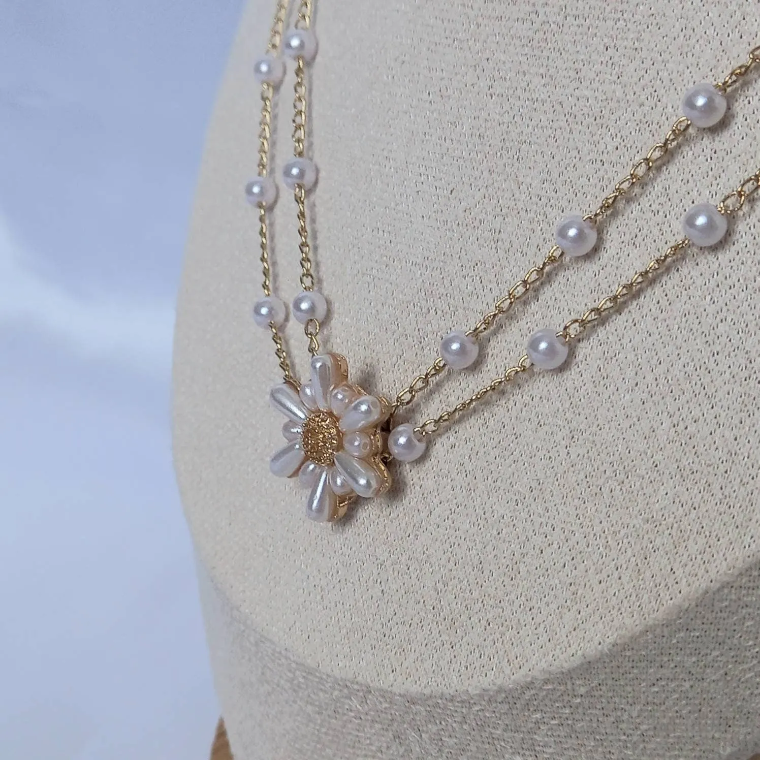 Gold Faux Pearl Flower Choker Necklace - Gold Choker Necklaces In The UK,Flower Necklaces,Gold Necklaces In The UK,Gold Jewellery In The UK