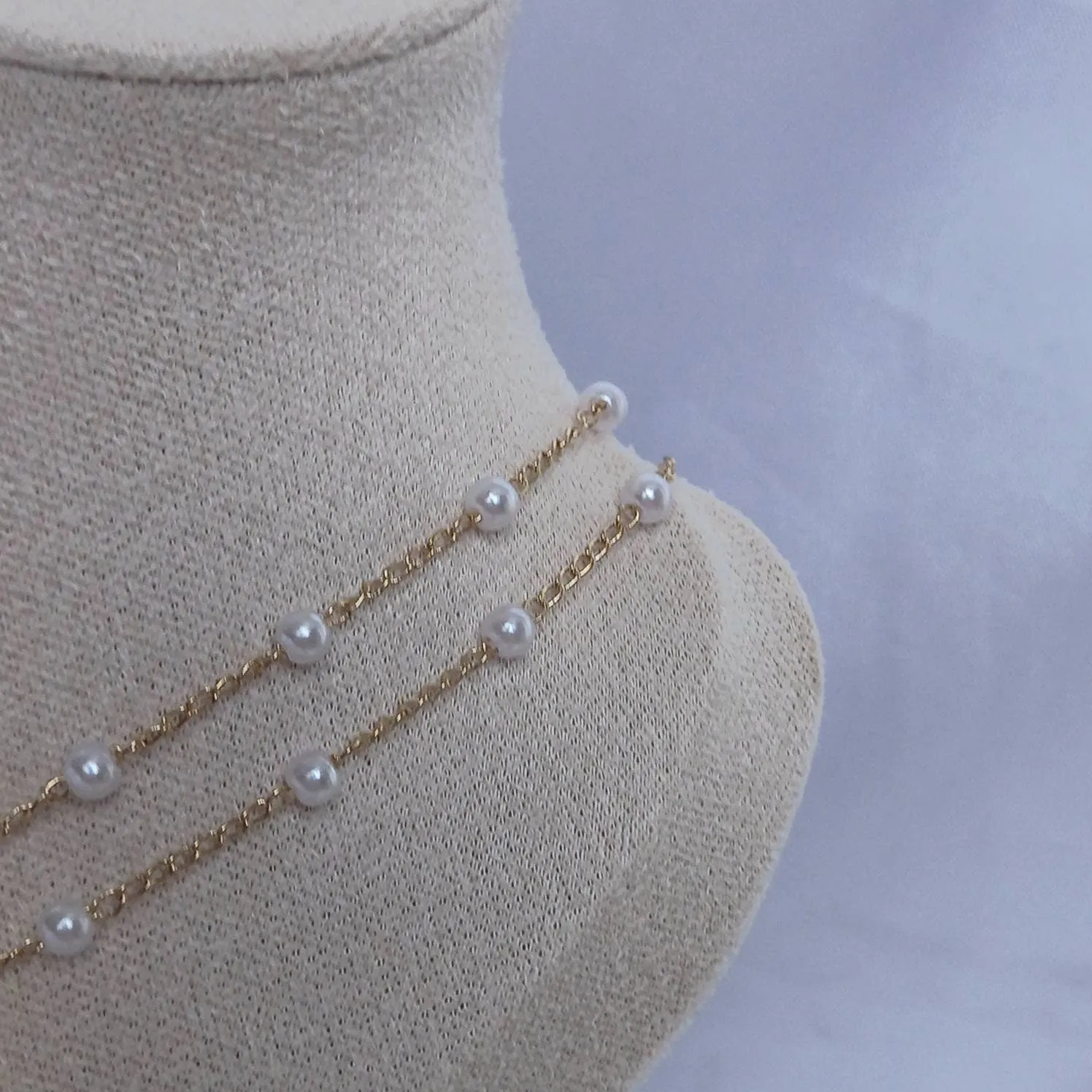 Gold Faux Pearl Flower Choker Necklace - Gold Choker Necklaces In The UK,Flower Necklaces,Gold Necklaces In The UK,Gold Jewellery In The UK