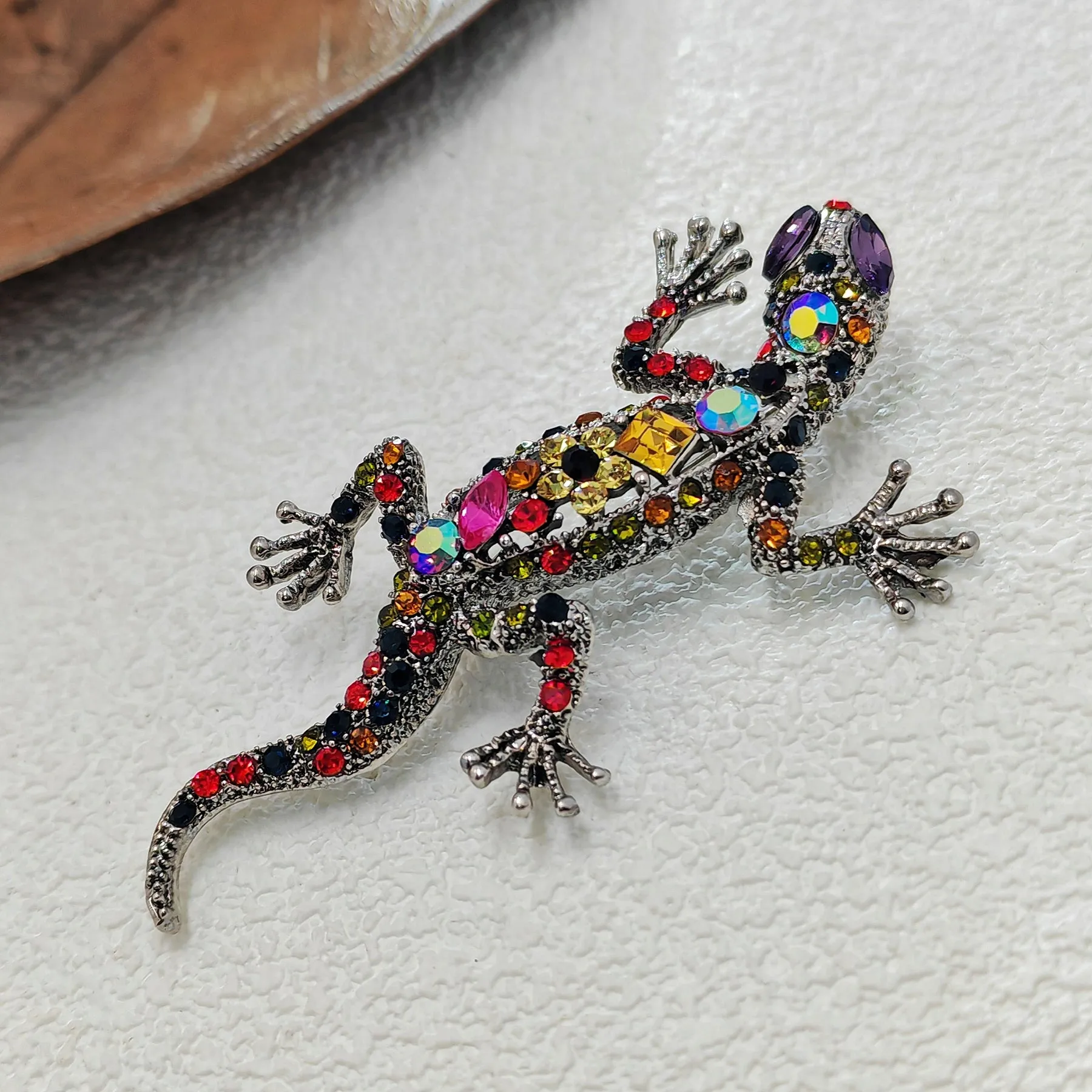 Gorgeous Colored Rhinestone Crawling Lizard Brooch with Flower Accent
