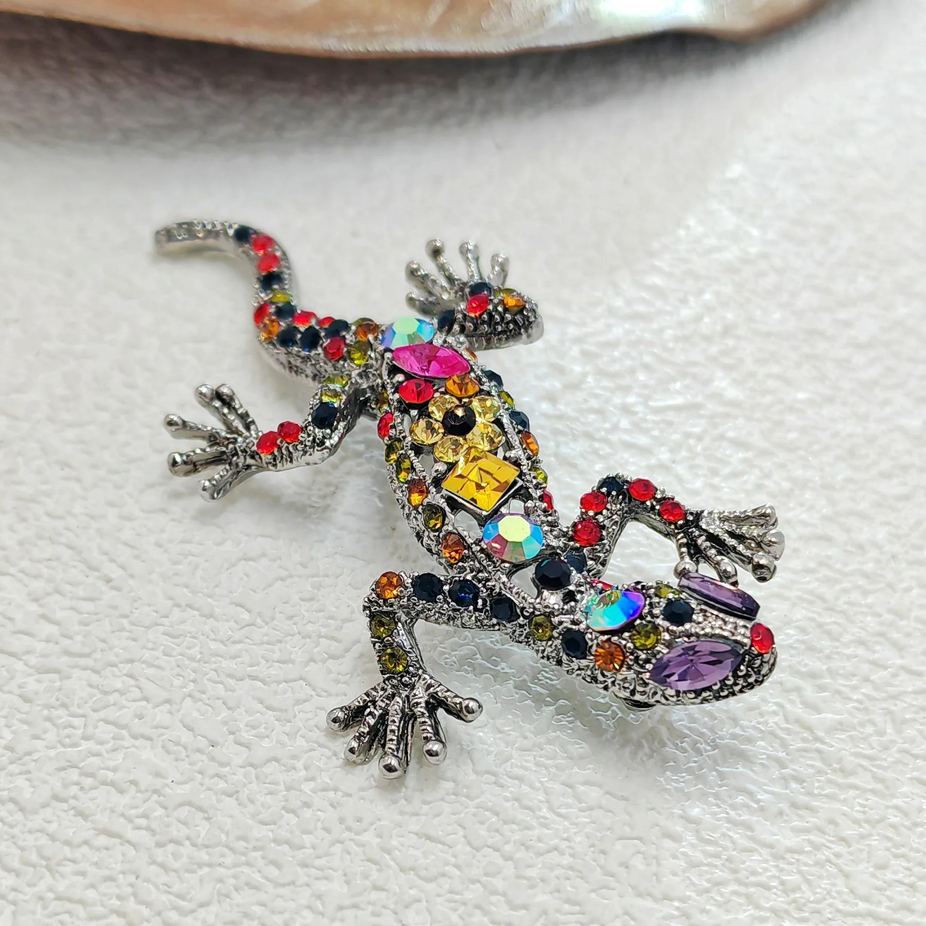 Gorgeous Colored Rhinestone Crawling Lizard Brooch with Flower Accent