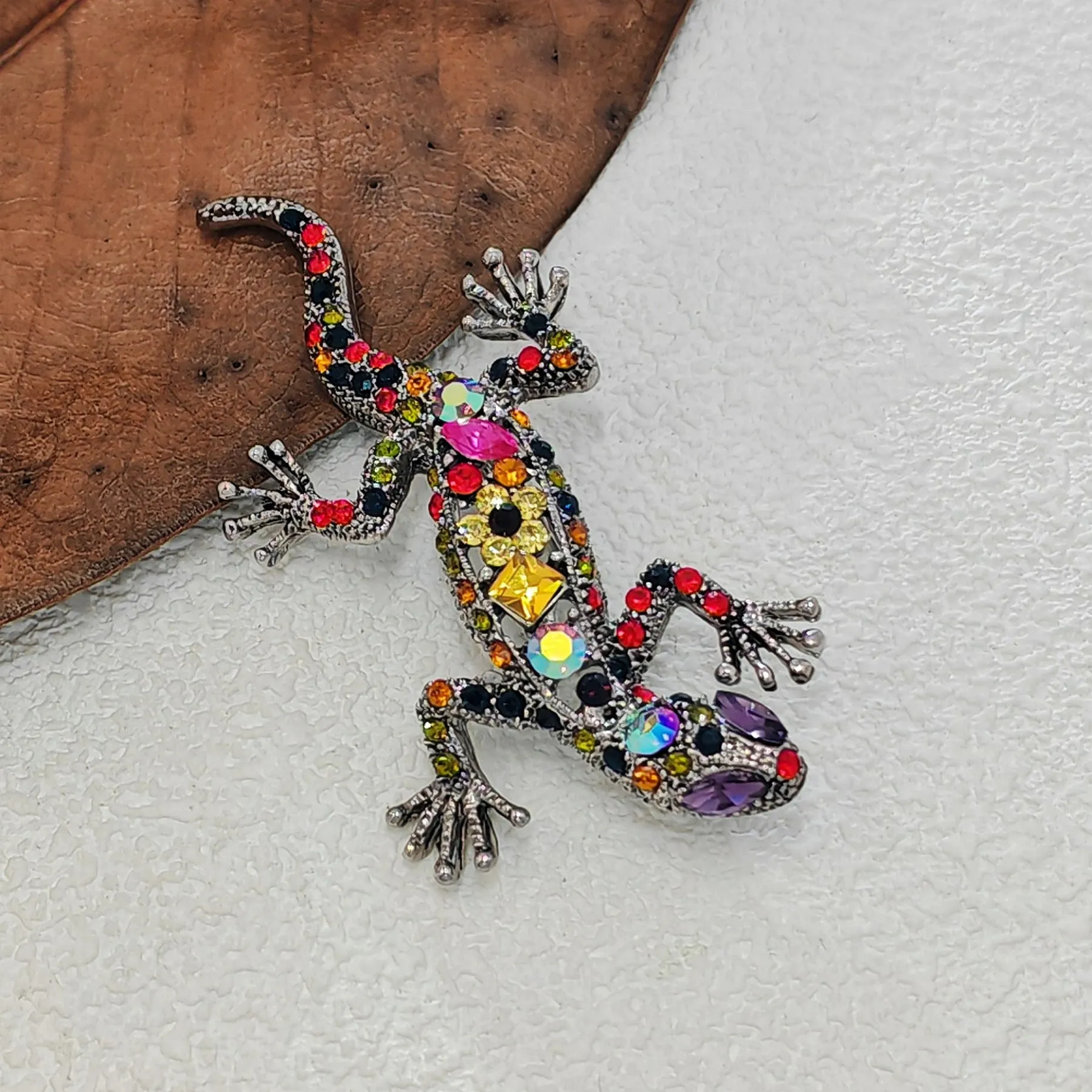 Gorgeous Colored Rhinestone Crawling Lizard Brooch with Flower Accent