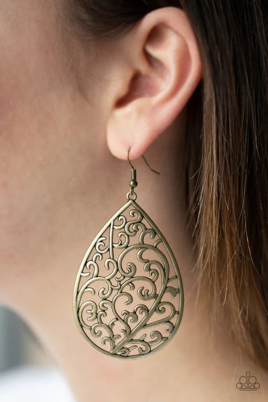 Grapevine Grandeur Brass Paparazzi Earrings