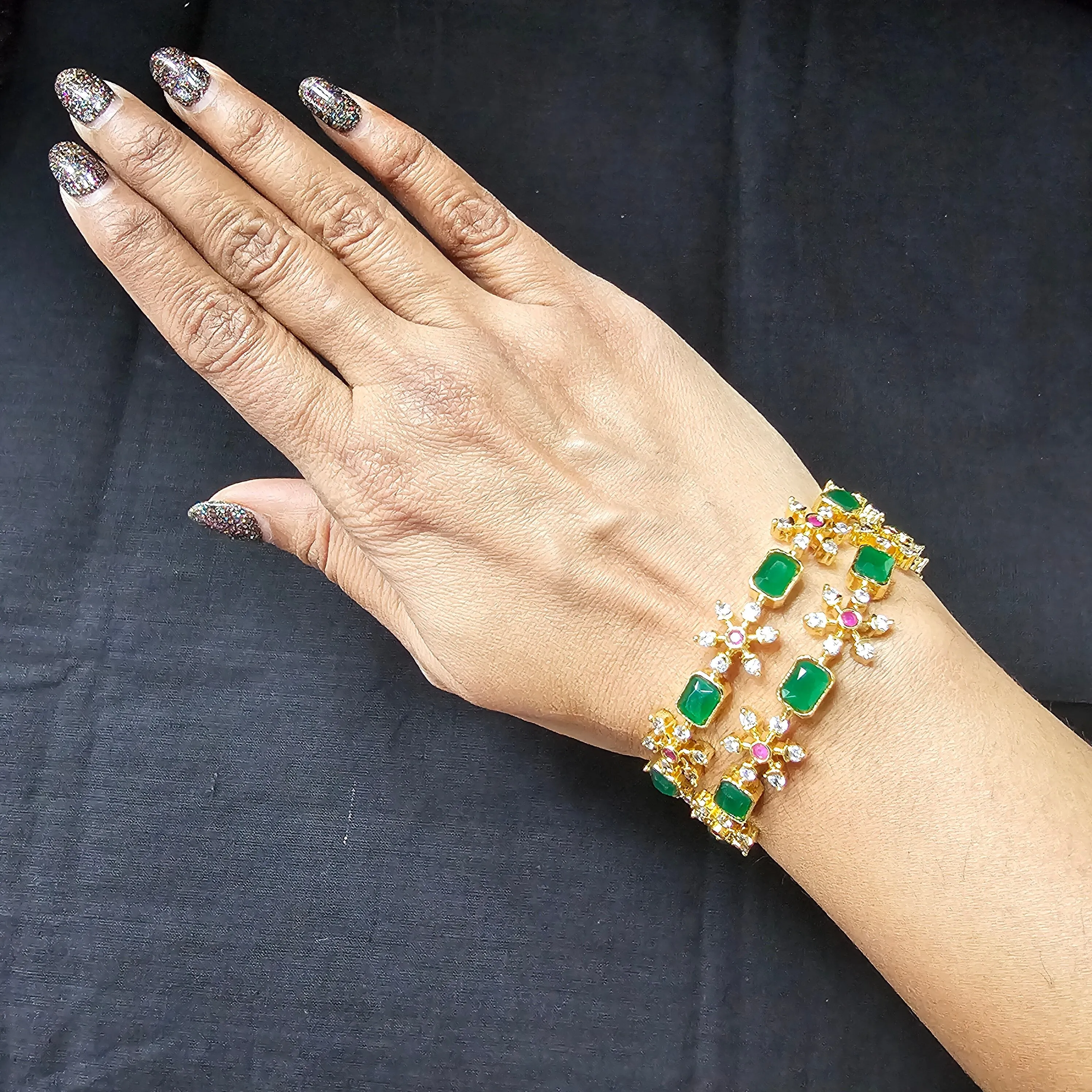 Green 2 Bangles set