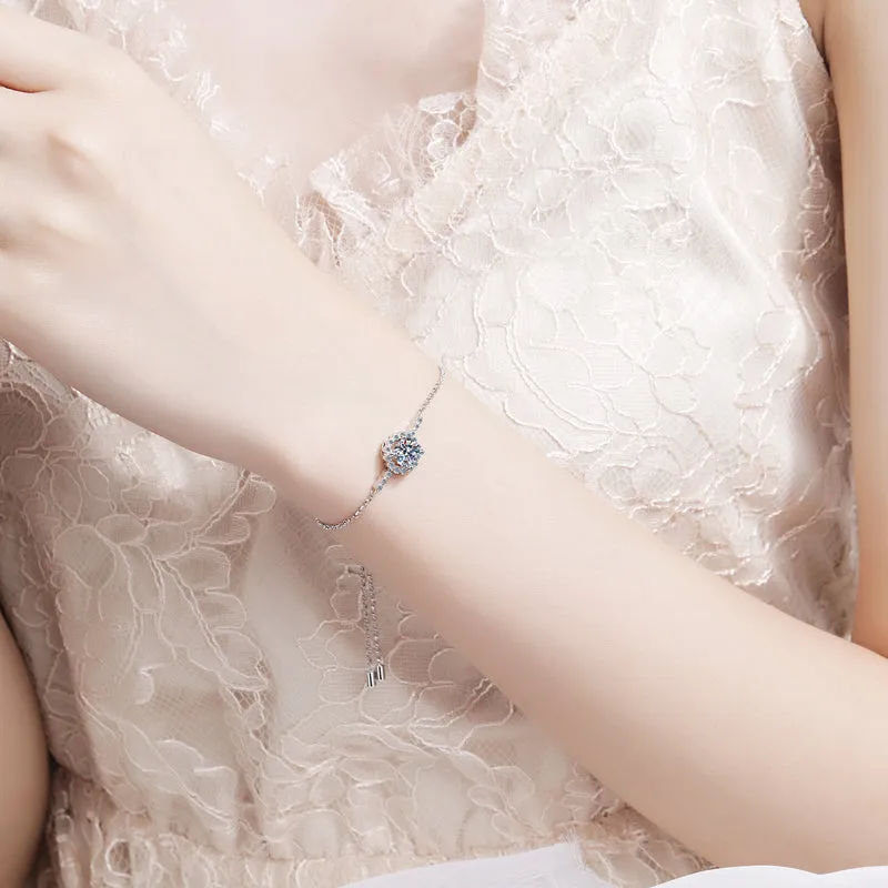 Halo Round Cut Moissanite Diamond Bracelet