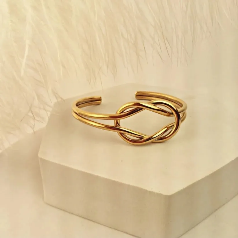 Infinity Heart Swarski Necklace   Love Loop Kada Bracelet Combo