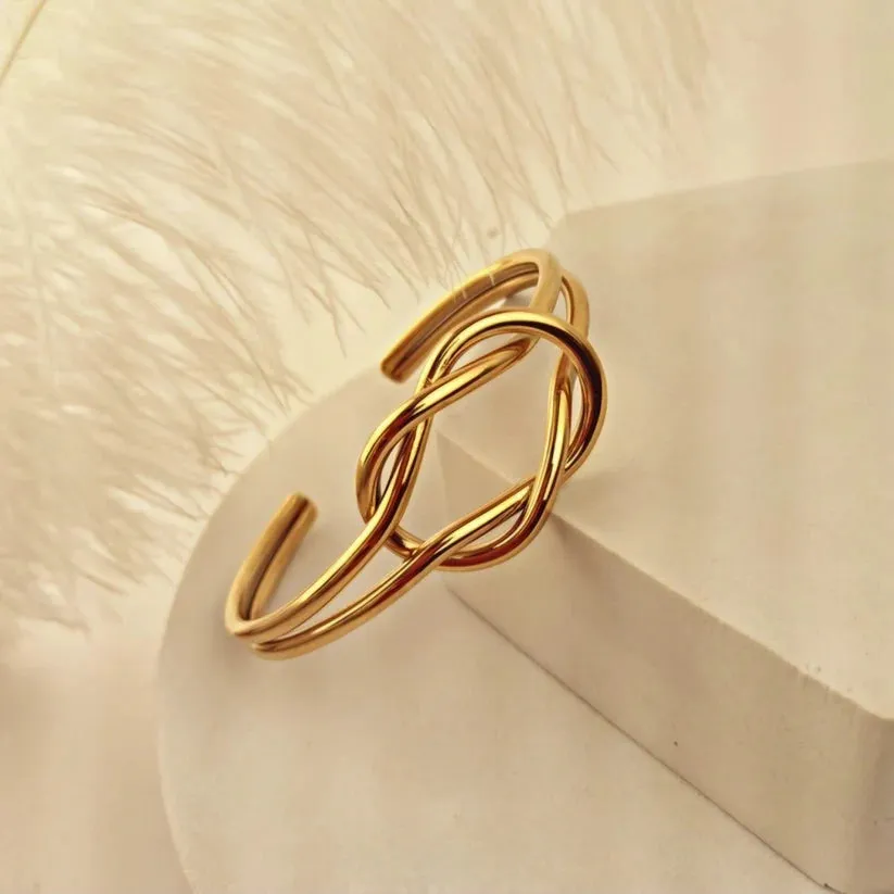 Infinity Heart Swarski Necklace   Love Loop Kada Bracelet Combo