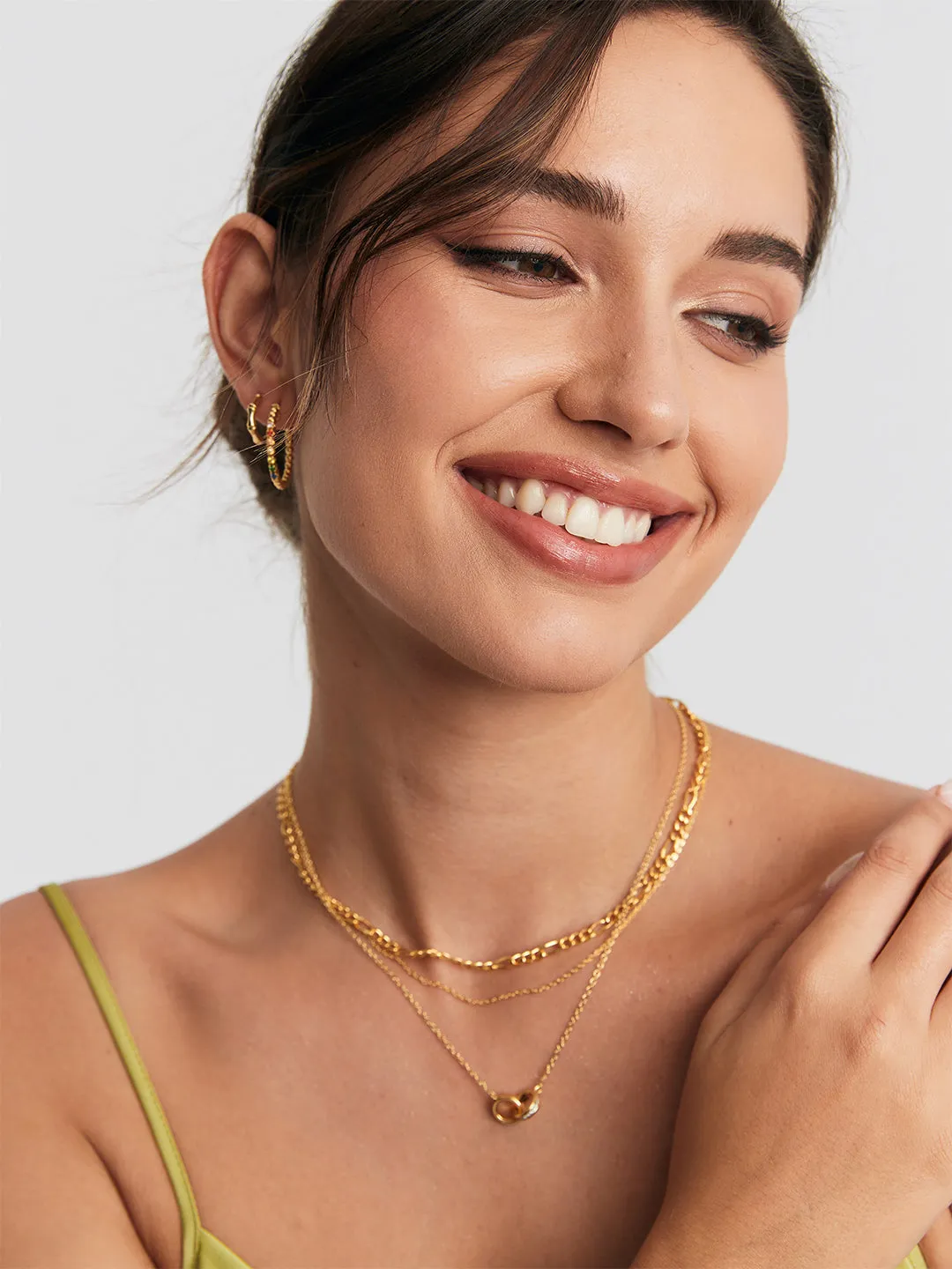 Interlocking Circle Layered Necklace