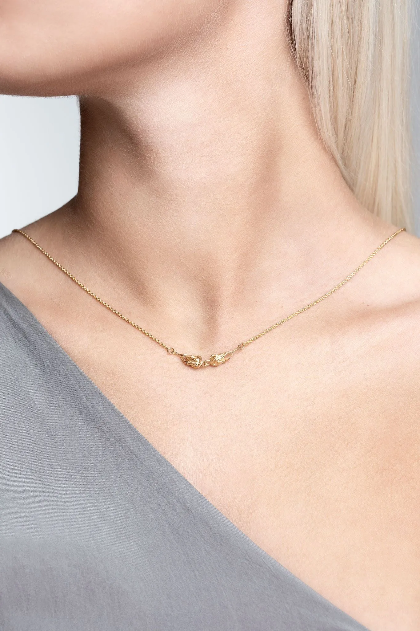 IÐUNN necklace