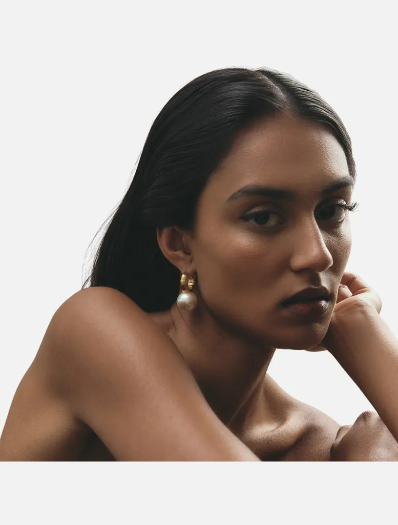 Jocelyn Pearl Hoops - Gold