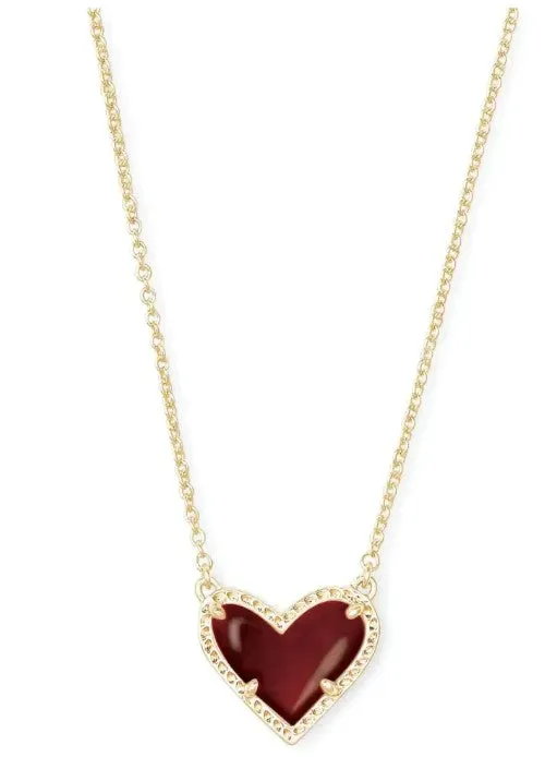 Kendra Scott Ari Heart Pendant In Gold