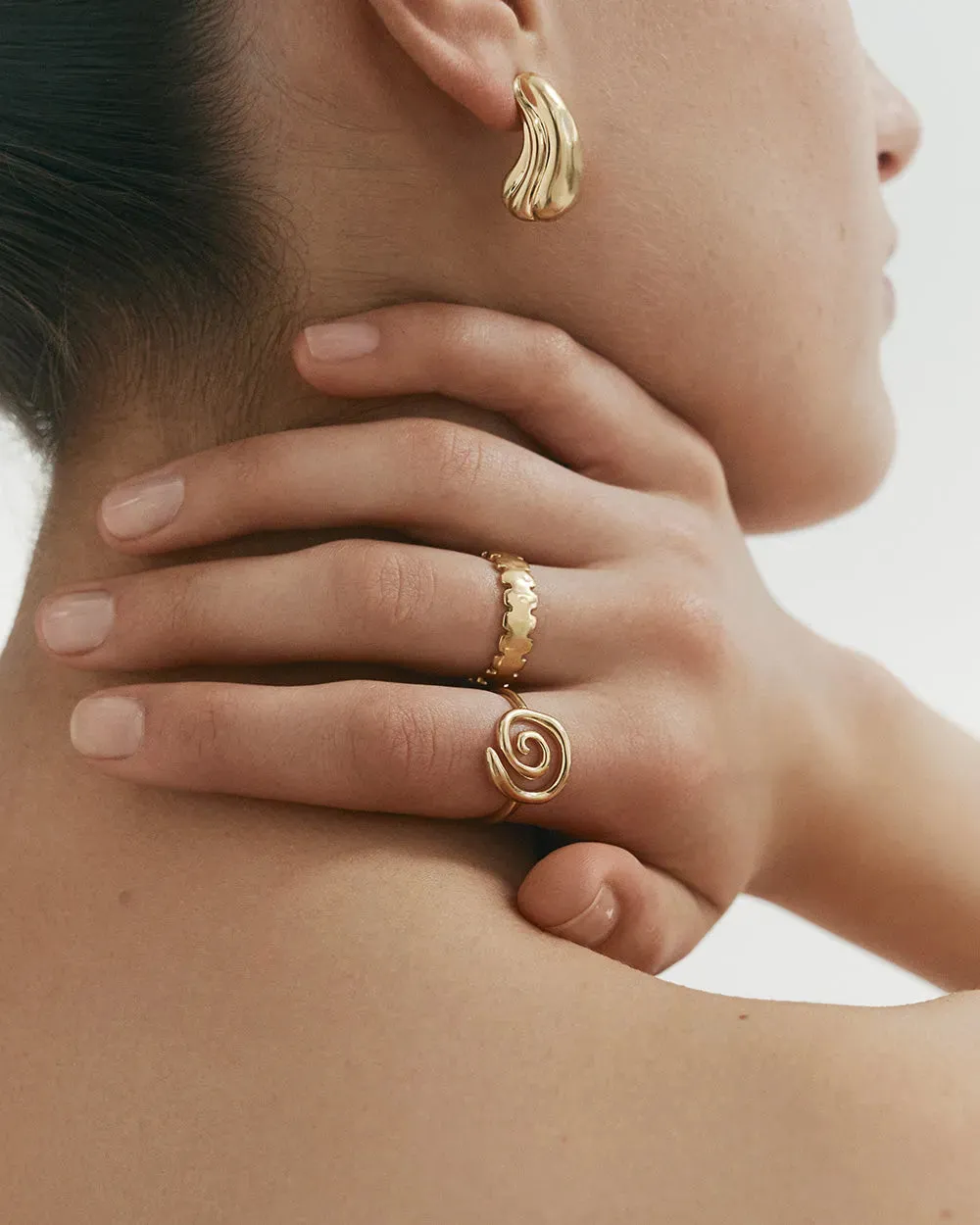 Kirstin Ash Float Oversized Studs