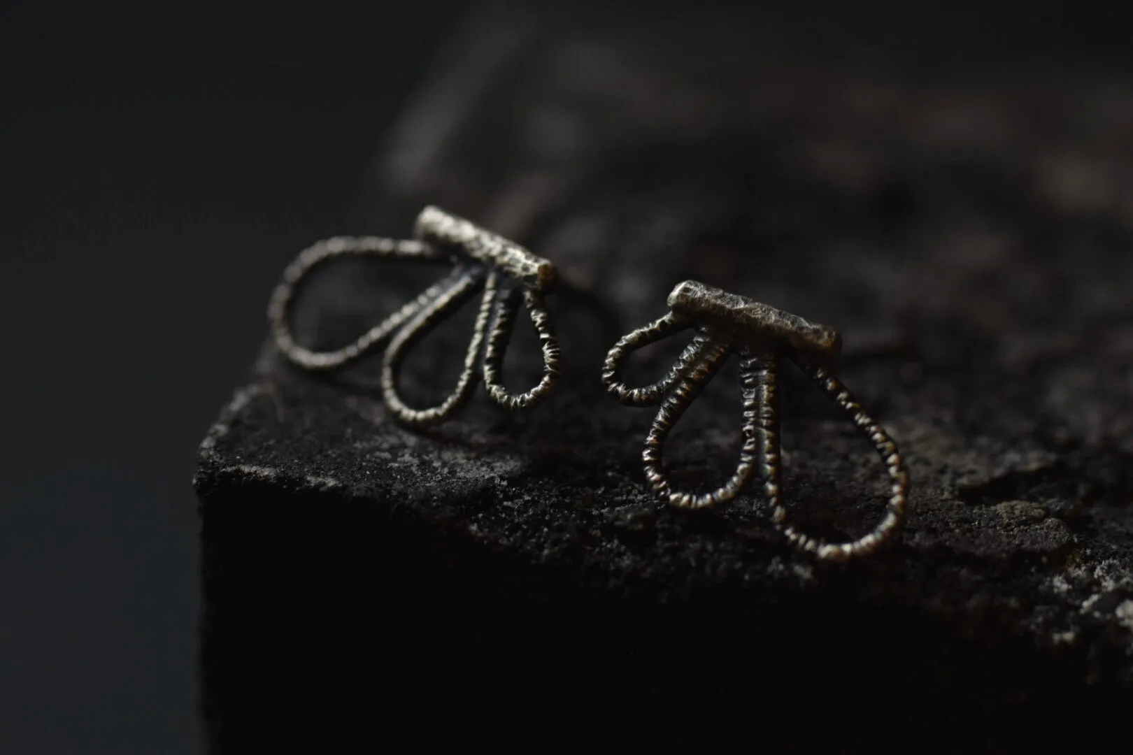 Lace Petal Bar Studs