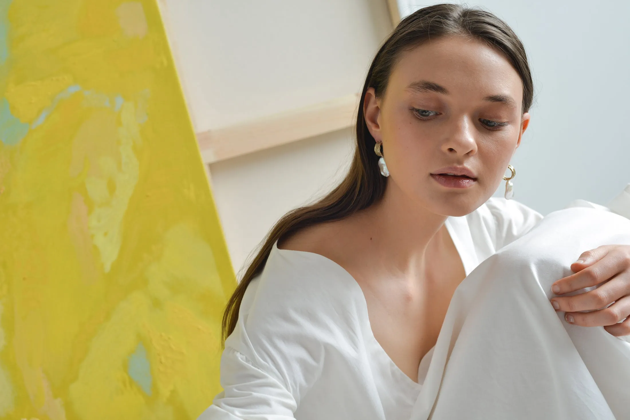 MARINA HOOPS IN KESHI PEARL