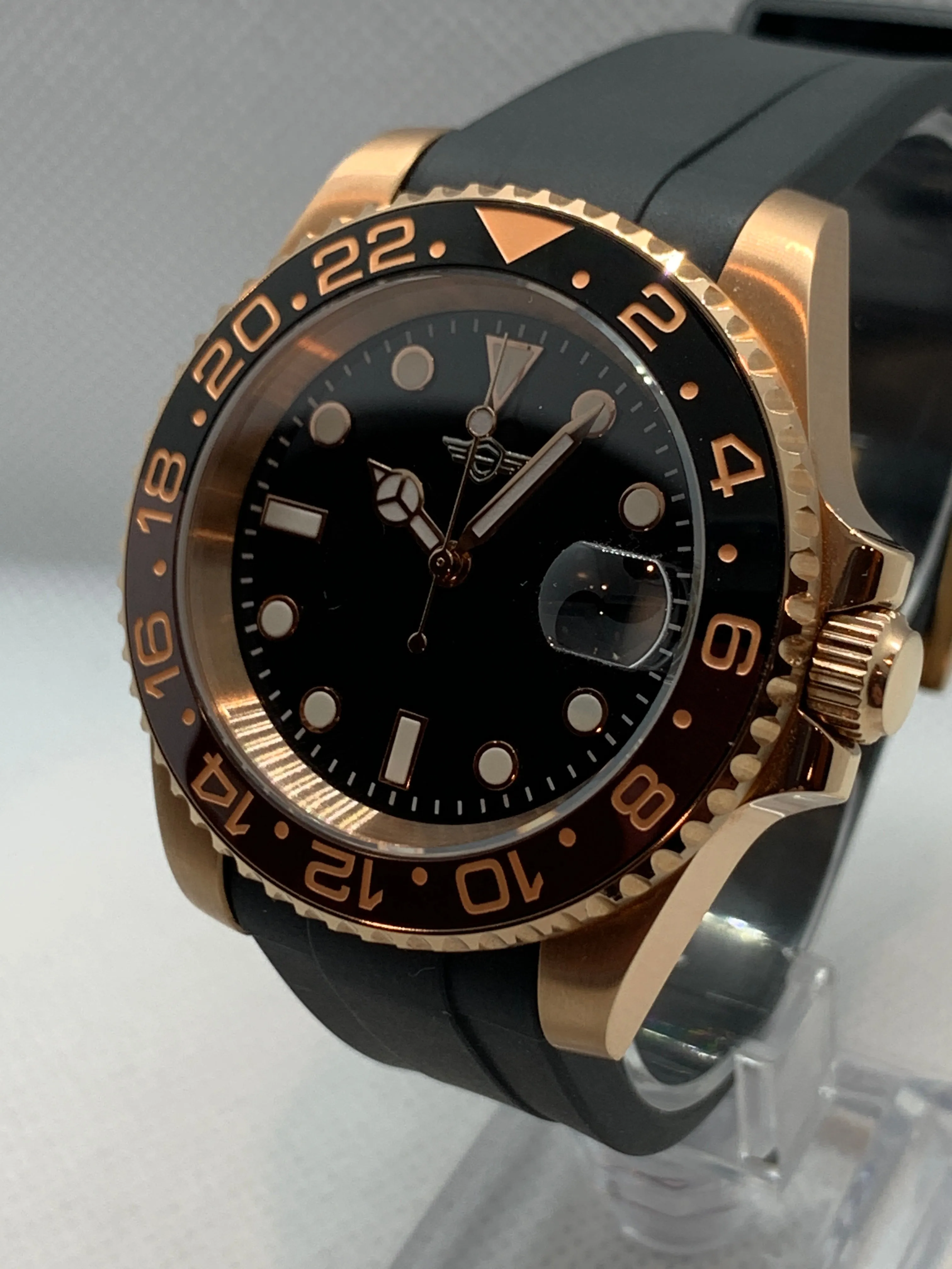 Men's 40MM Watch, Rose Gold Case, Ceramic GMT Rootbeer Bezel Insert, Sapphire Crystal, Rubber Strap w/ Rose Gold Buckle