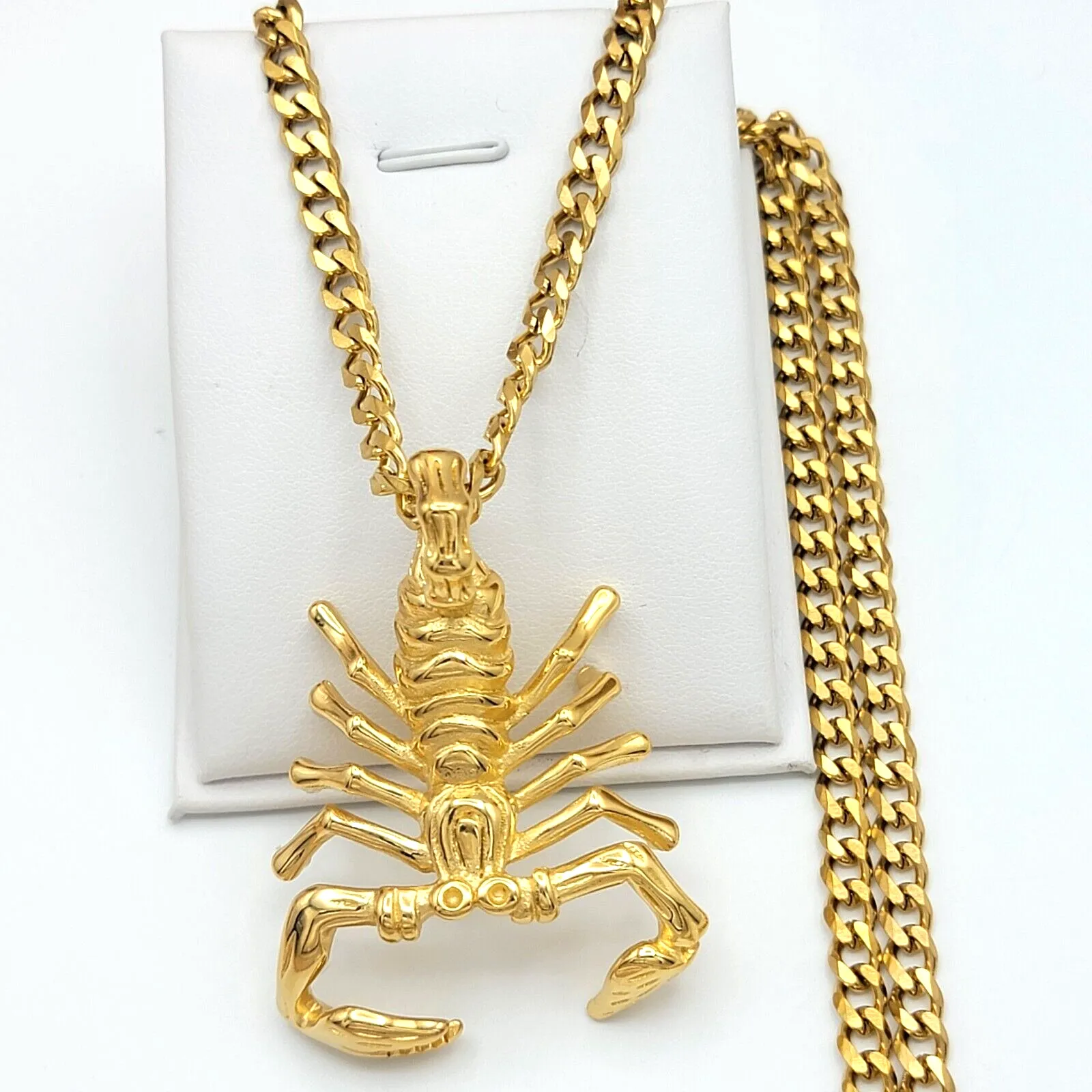 Necklaces - Stainless Steel Gold Plated. Scorpion Scorpio Zodiac Pendant & Chain