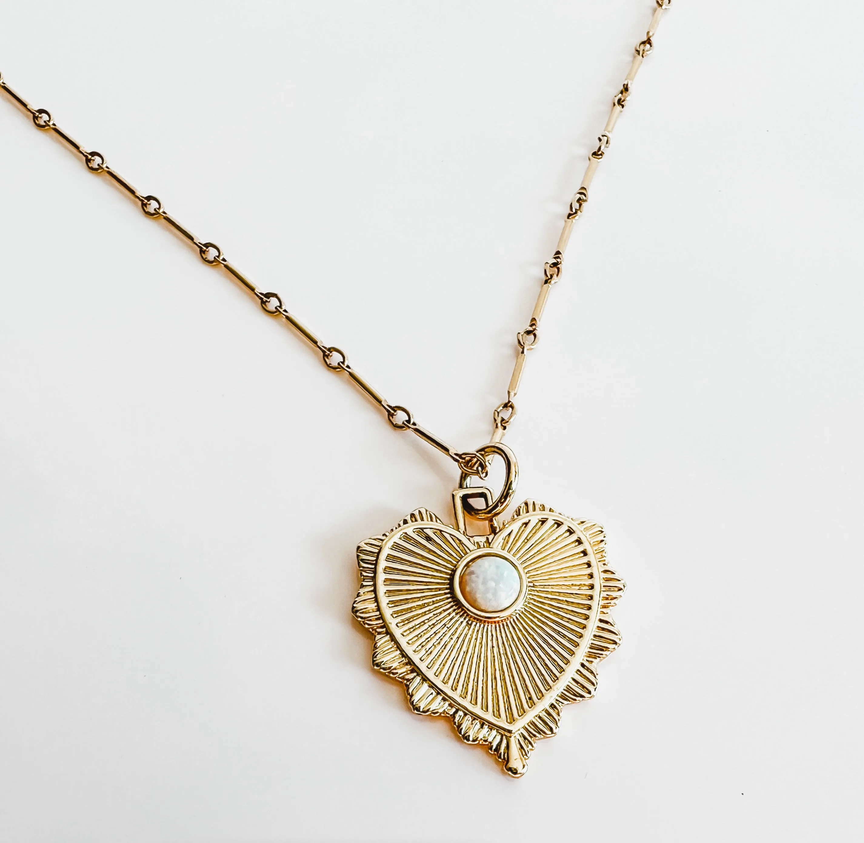 OLLIE OPAL HEART NECKLACE