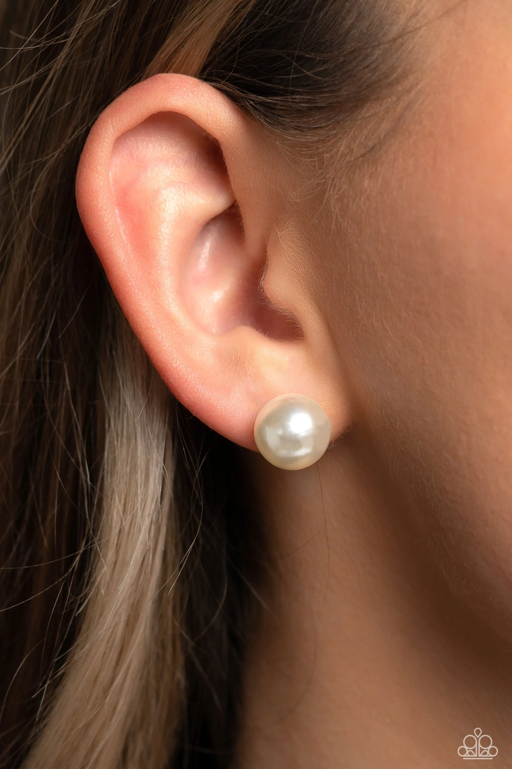 Paparazzi Debutante Details - White Post Earrings