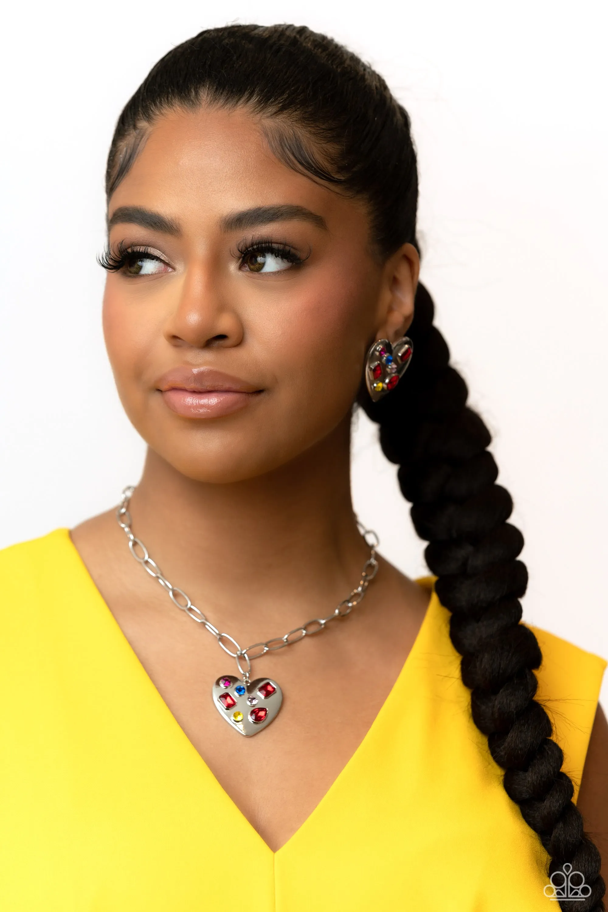 Paparazzi Relationship Ready - Red Earrings