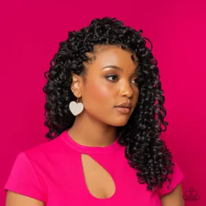 Paparazzi Romantic Reign - Gold Earrings