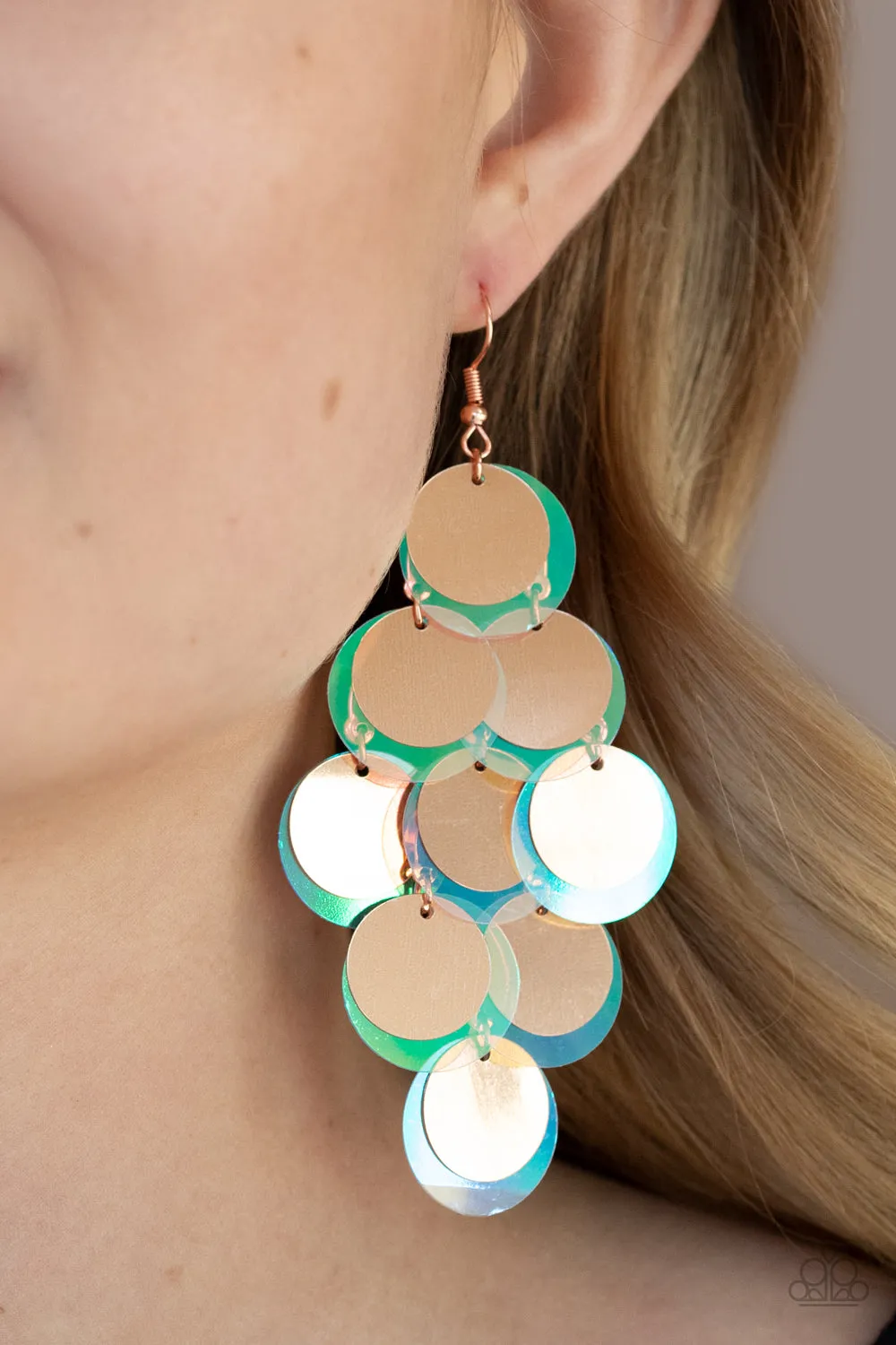 Paparazzi Sequin Seeker - Sequin Earrings