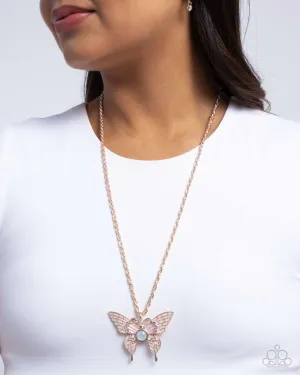 Paparazzi Showstopping Shuttle - Rose Gold Necklace