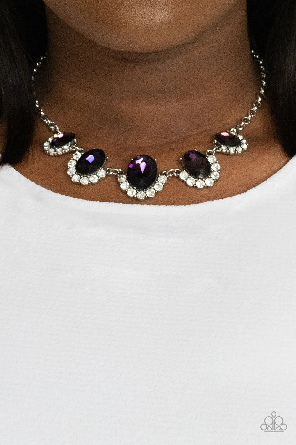 Paparazzi The Queen Demands It - Purple Necklace