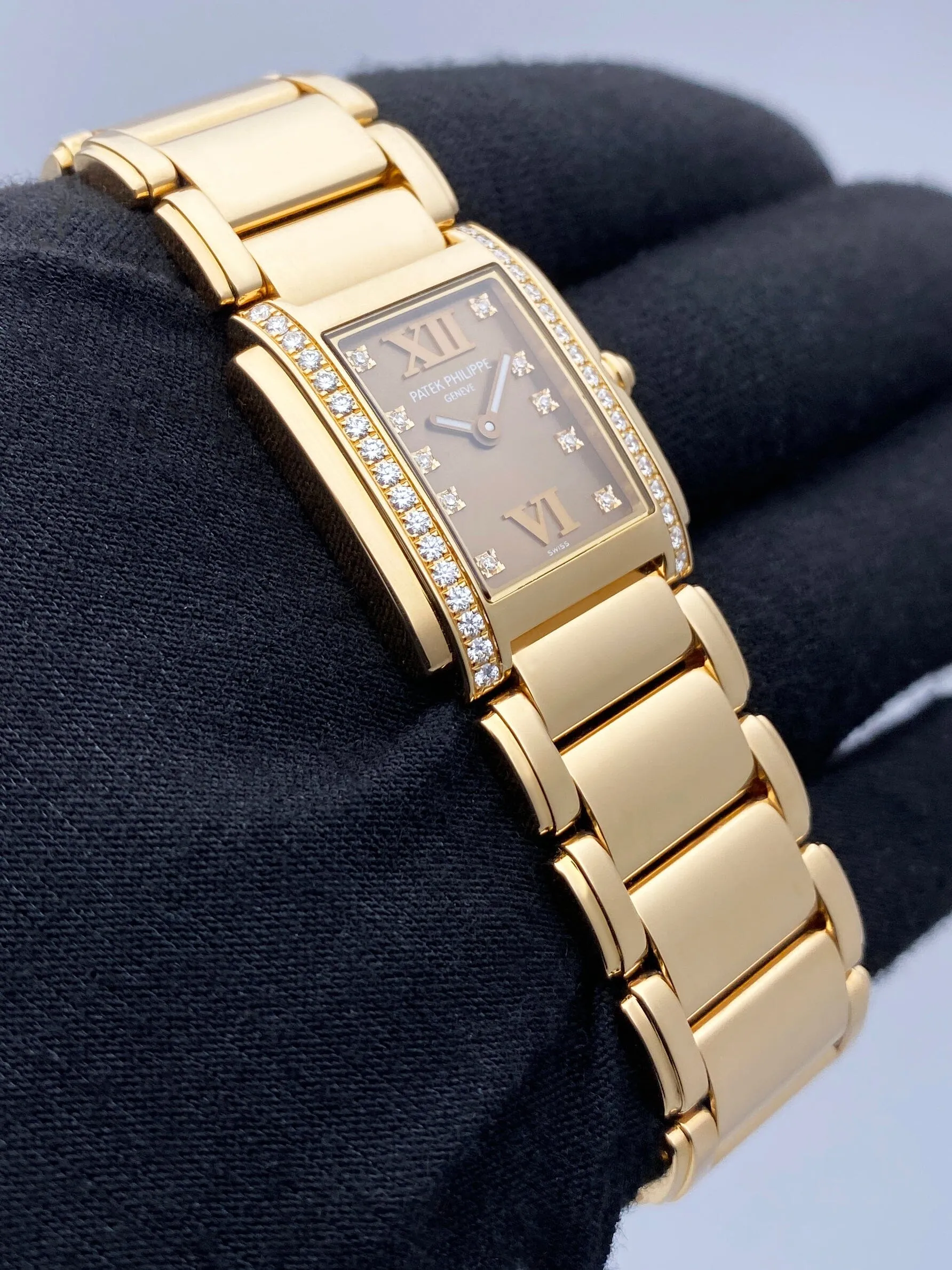 Patek Philippe Geneve Twenty-4 Rose Gold Chocolate Ladies Watch Box Papers